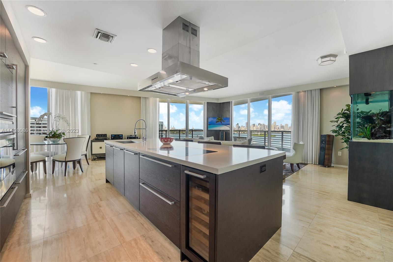 CAPRI SOUTH BEACH CONDO - Residential