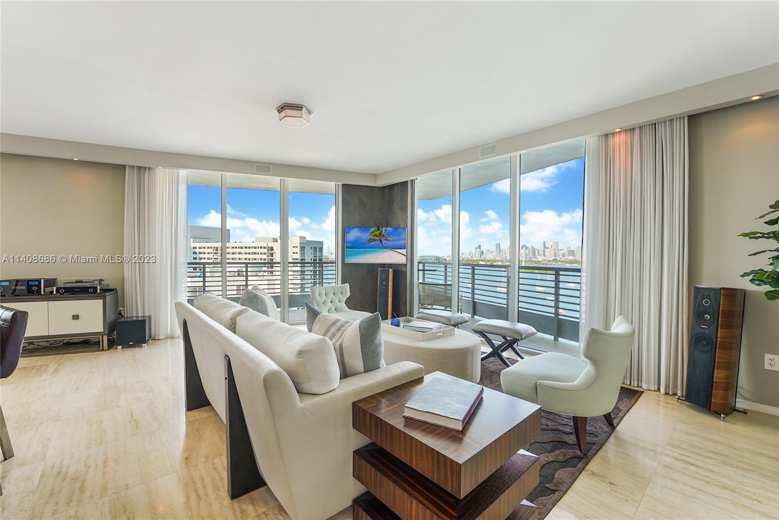 CAPRI SOUTH BEACH CONDO - Residential