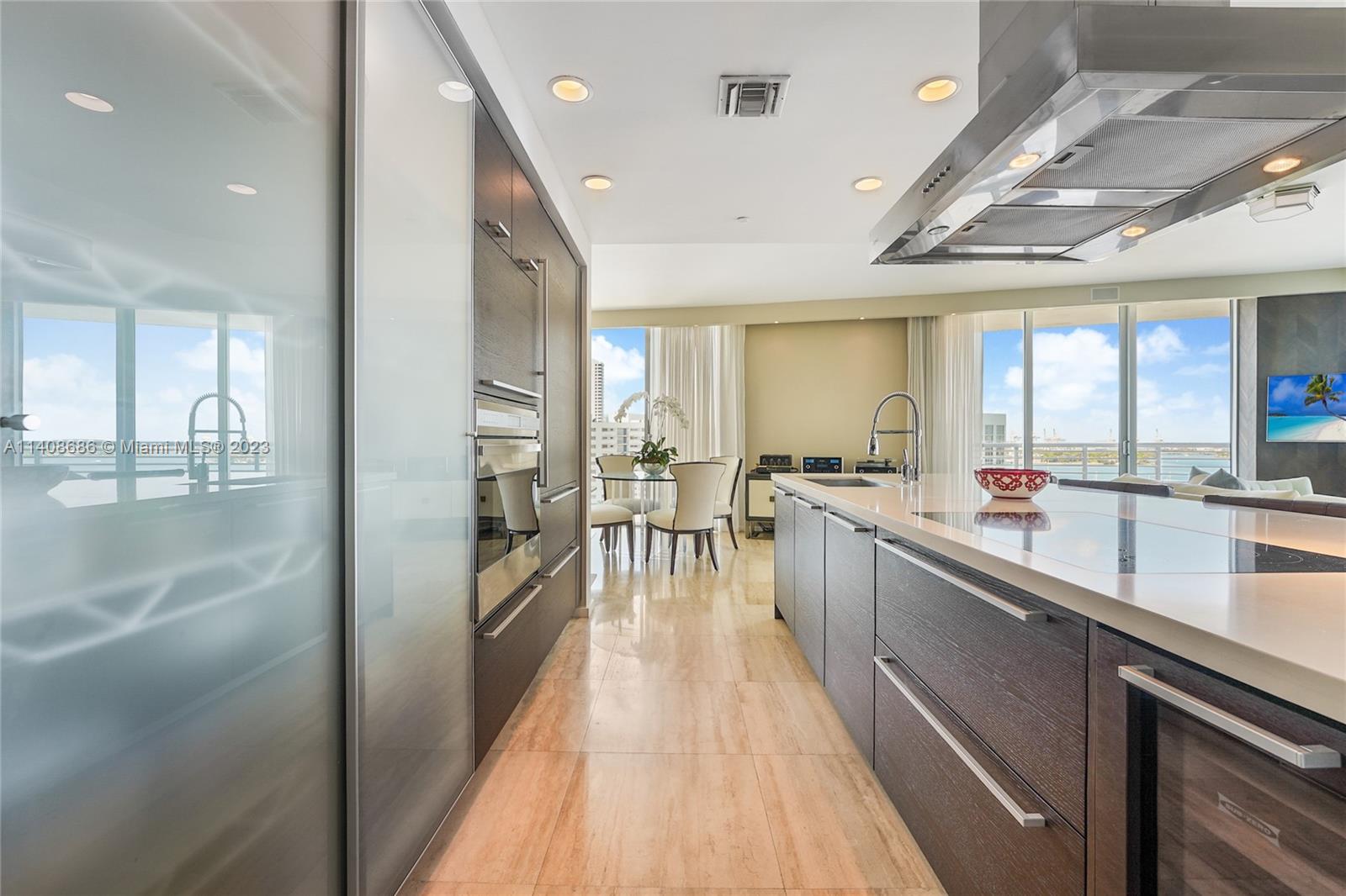 CAPRI SOUTH BEACH CONDO - Residential