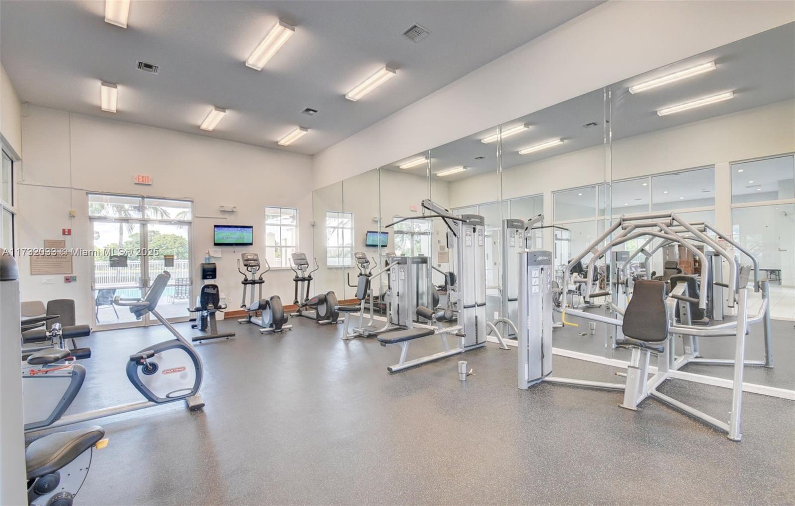 MELROSE PUD VERONA LAKES - Residential Lease