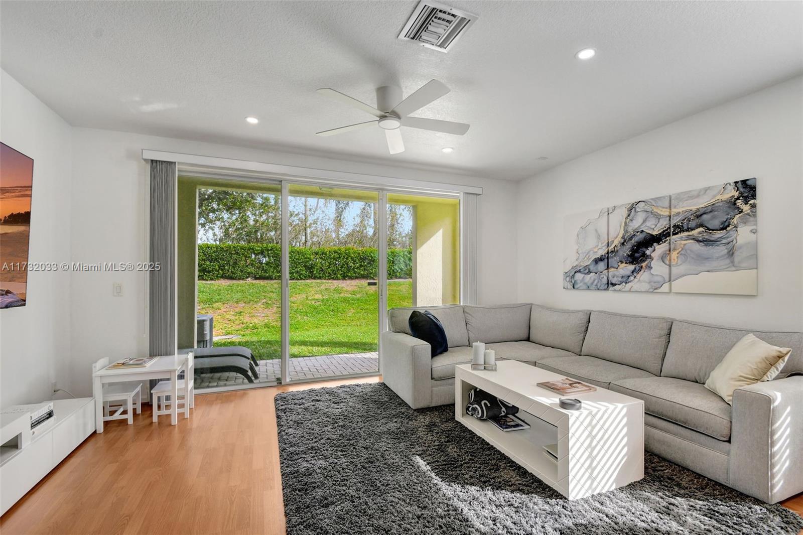 MELROSE PUD VERONA LAKES - Residential Lease