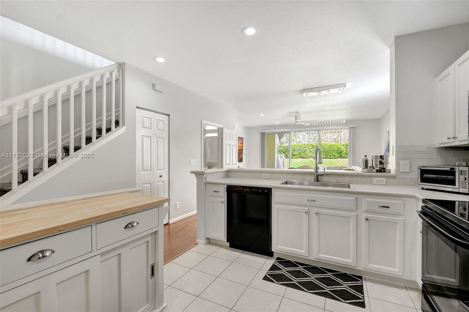 MELROSE PUD VERONA LAKES - Residential Lease