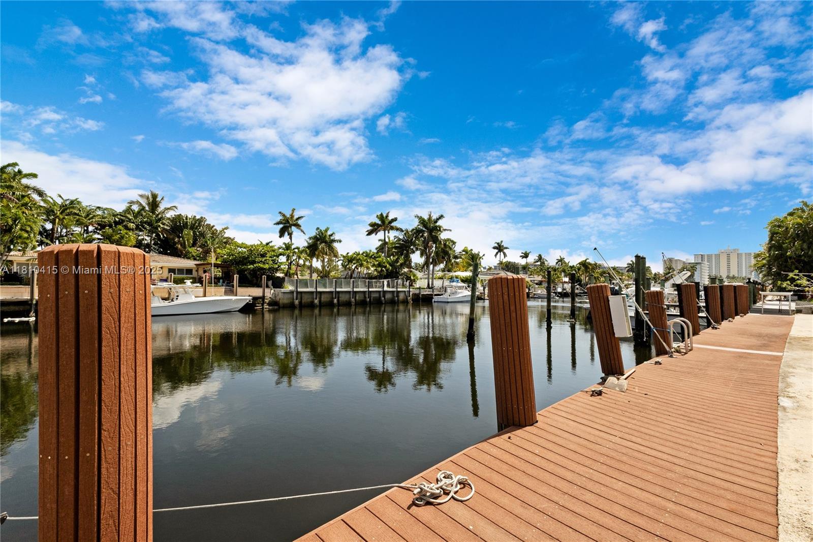 Property for Sale at 2601 Ne 1st St 12, Pompano Beach, Broward County, Florida - Bedrooms: 1 
Bathrooms: 1  - $310,000