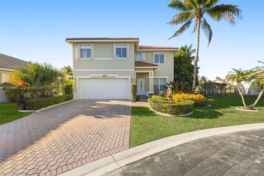 Spacious completely renovated 2 story home, 4 bedroom 2 1/2 bath with loft located on a cul-de-sac.  Enjoy the panoramic view of lake while relaxing in a beautiful pool. The patio also offers a covered patio with BBQ area and plenty of room for entertaining all around the open patio expanded area. Kitchen expanded for maximum cabinet and counter space. Huge primary bedroom and bath with additional closets built in. Separate laundry room with front loaders. Electric panel equipped with a transfer switch to connect to a generator.  I-75 easily accessible with shopping and restaurants just minutes away.