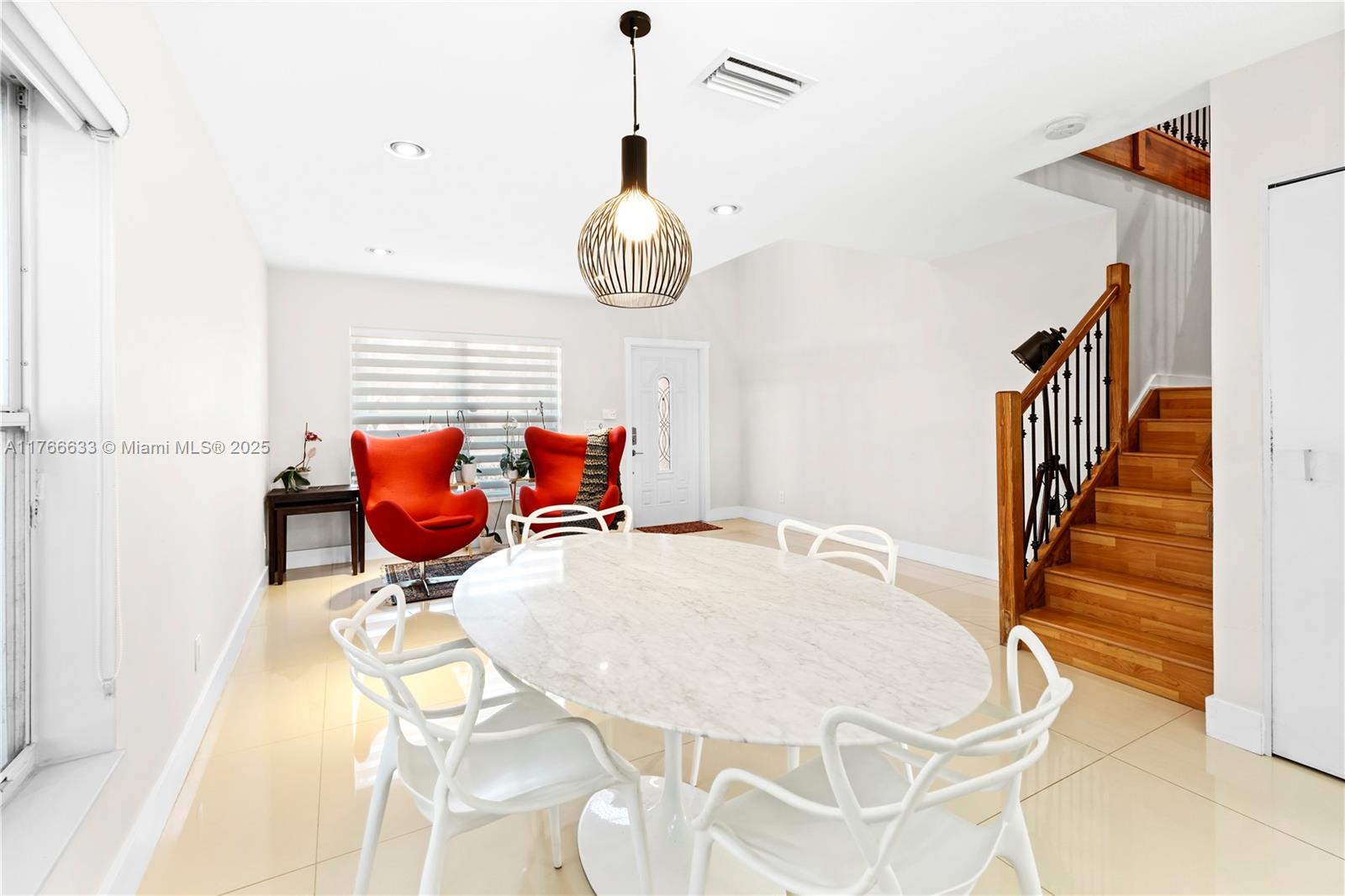 POD 5 AT MONARCH LAKES - Residential