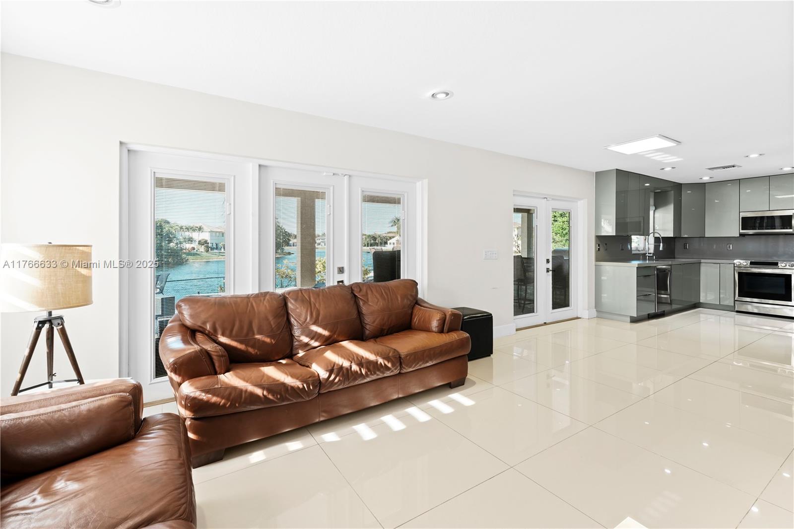 POD 5 AT MONARCH LAKES - Residential