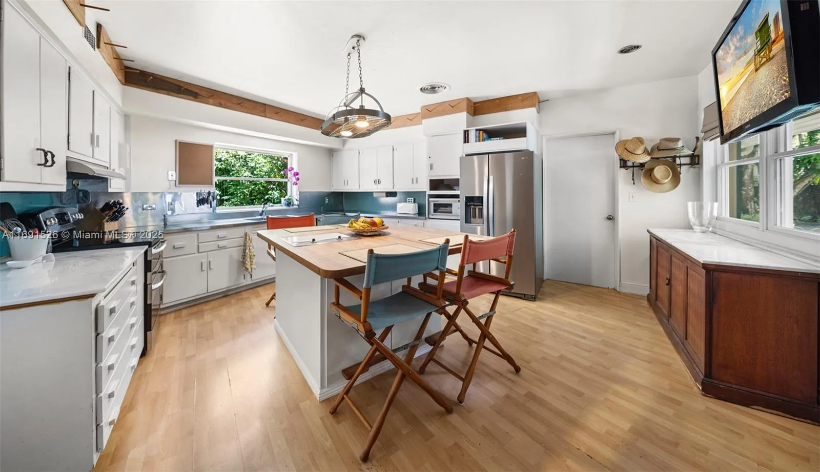 Miami, Florida 33133, United States, 4 Bedrooms Bedrooms, ,5 BathroomsBathrooms,Residential,Active,33610