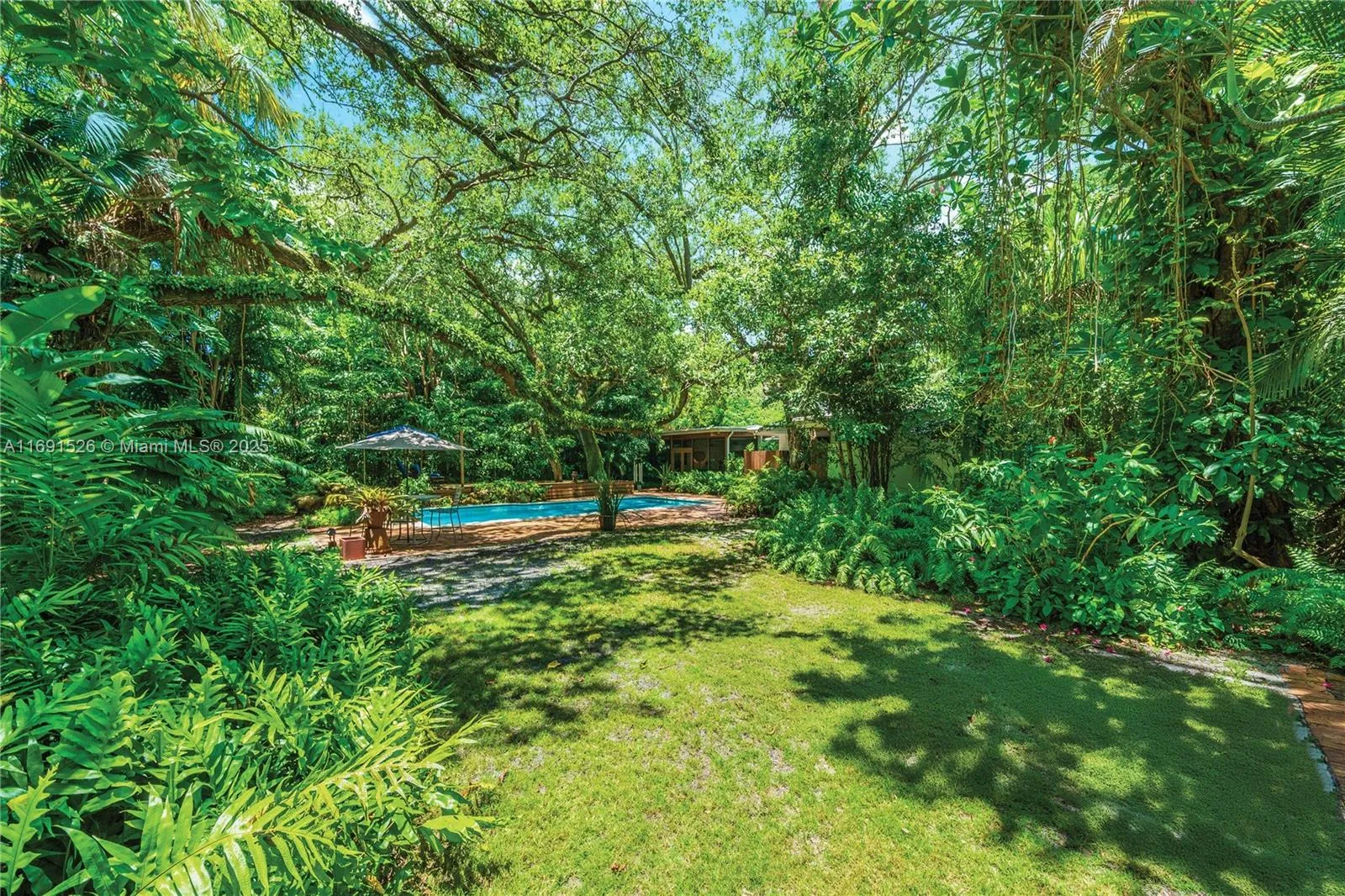 Miami, Florida 33133, United States, 4 Bedrooms Bedrooms, ,5 BathroomsBathrooms,Residential,Active,33610