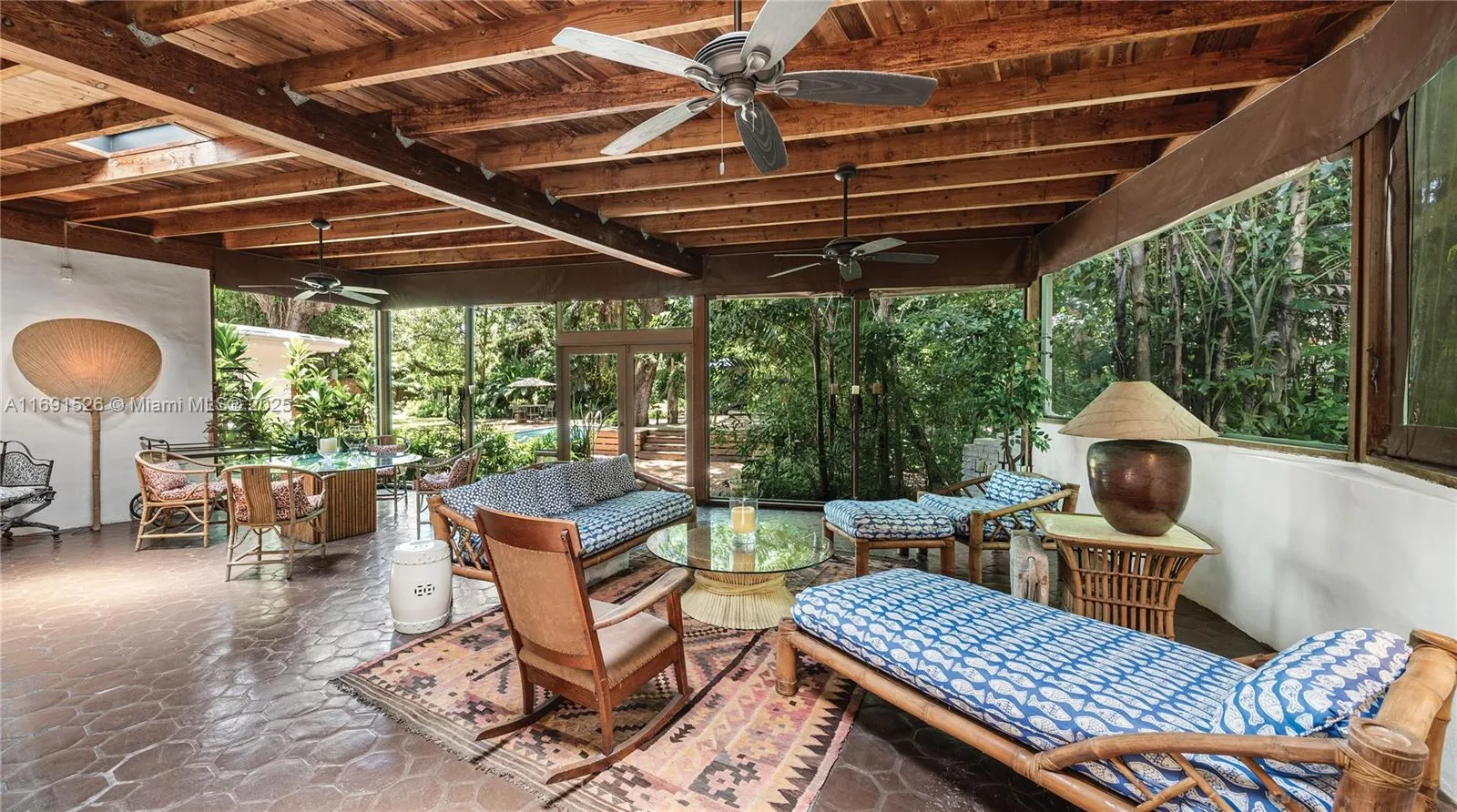 Miami, Florida 33133, United States, 4 Bedrooms Bedrooms, ,5 BathroomsBathrooms,Residential,Active,33610