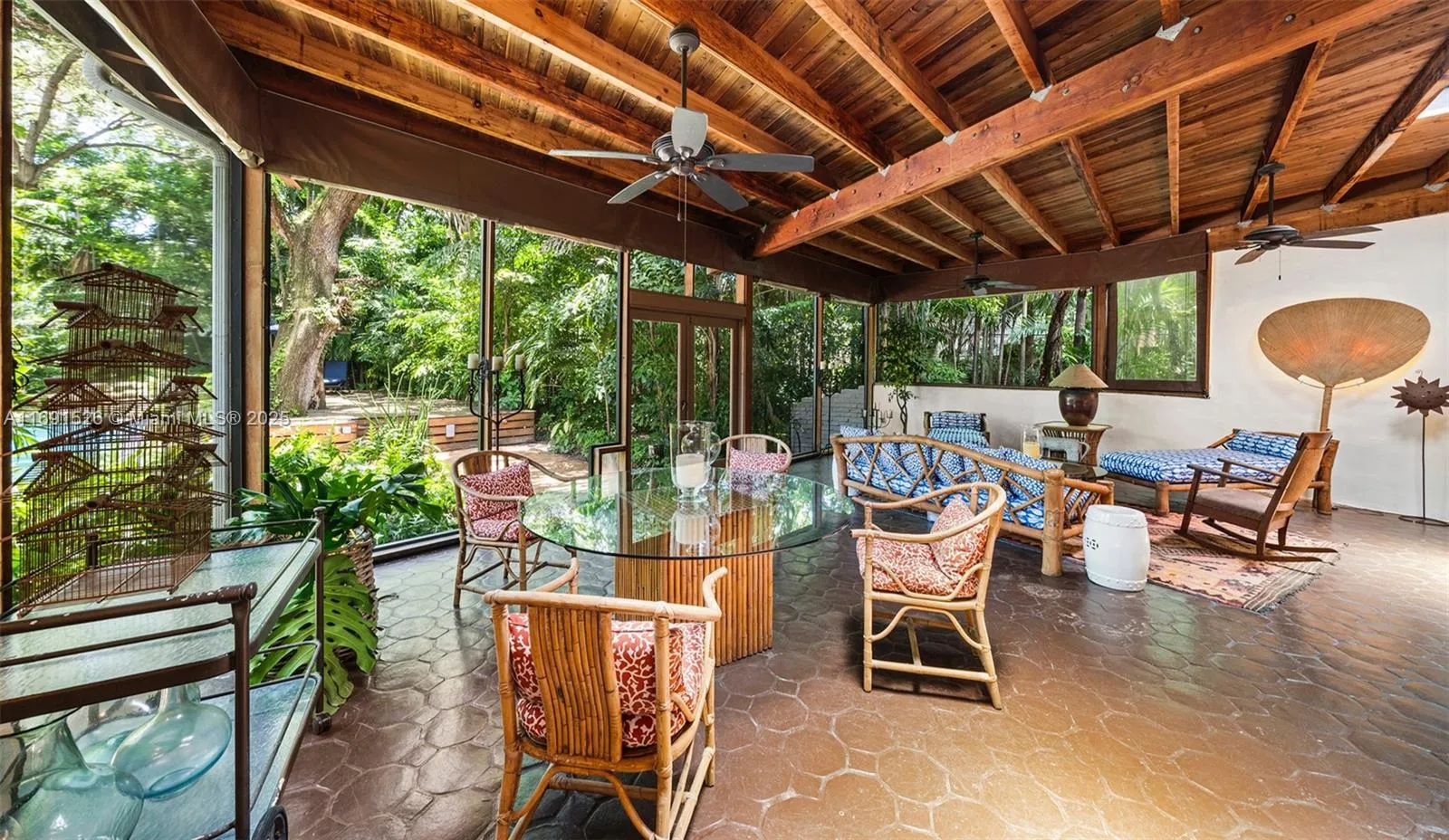 Miami, Florida 33133, United States, 4 Bedrooms Bedrooms, ,5 BathroomsBathrooms,Residential,Active,33610