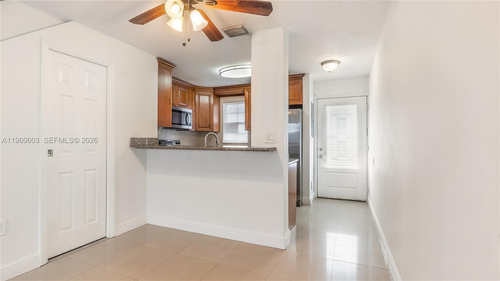 INTERNATIONAL PRINCESS 06 - Residential