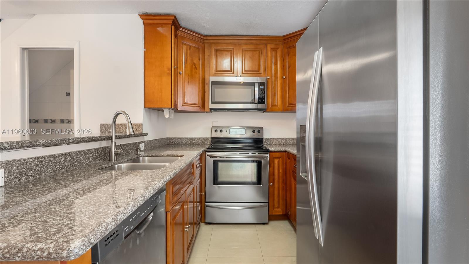 INTERNATIONAL PRINCESS 06 - Residential