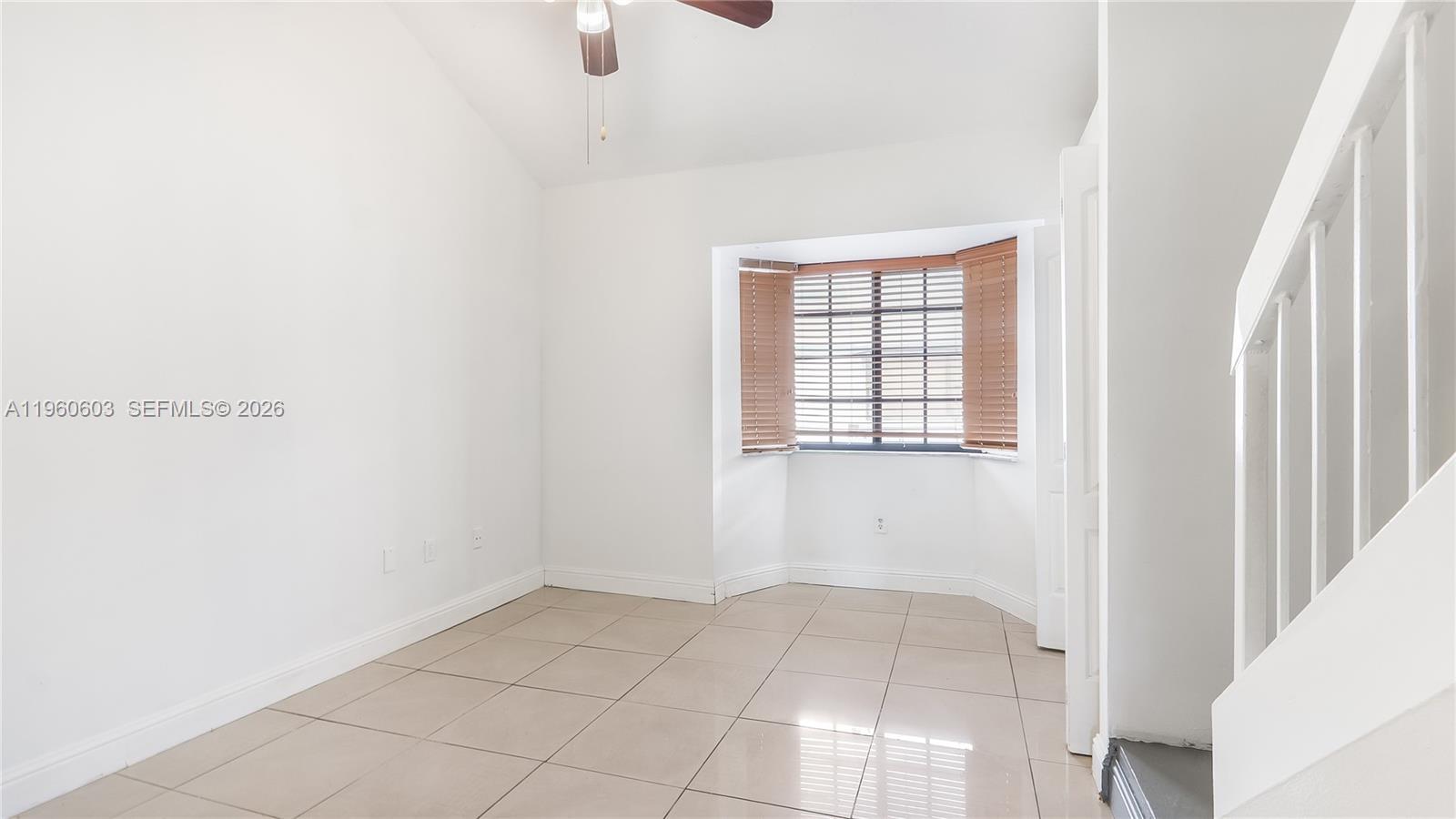 INTERNATIONAL PRINCESS 06 - Residential