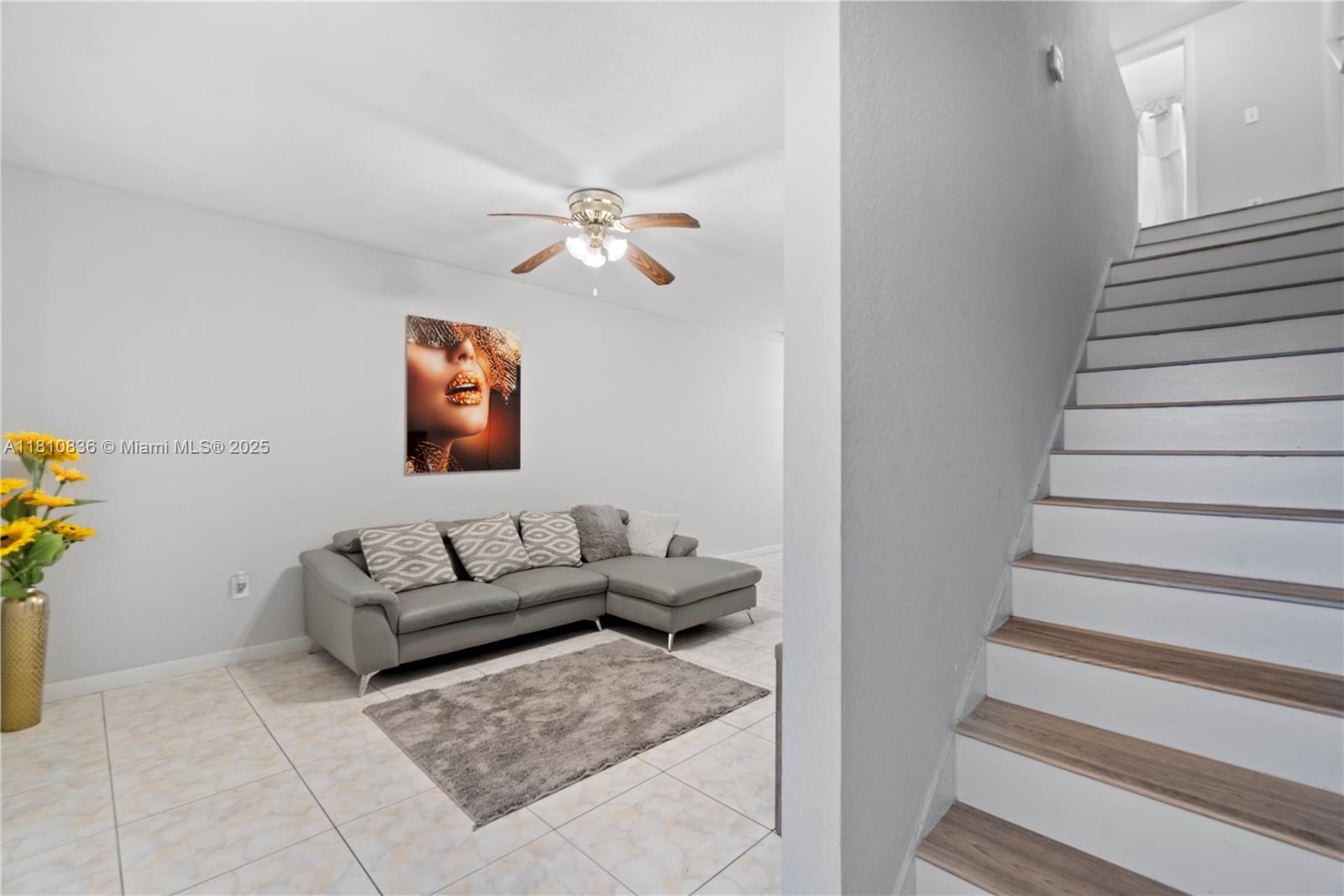 SUNSET PALM VILLAS CONDO - Residential