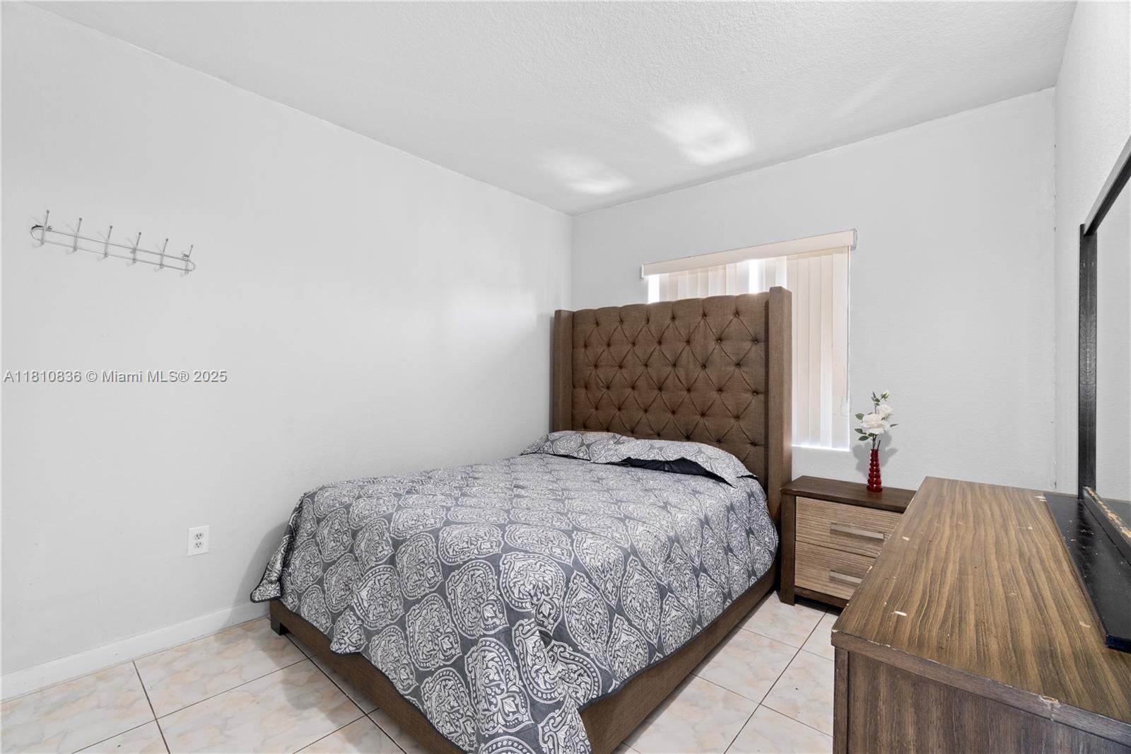 SUNSET PALM VILLAS CONDO - Residential