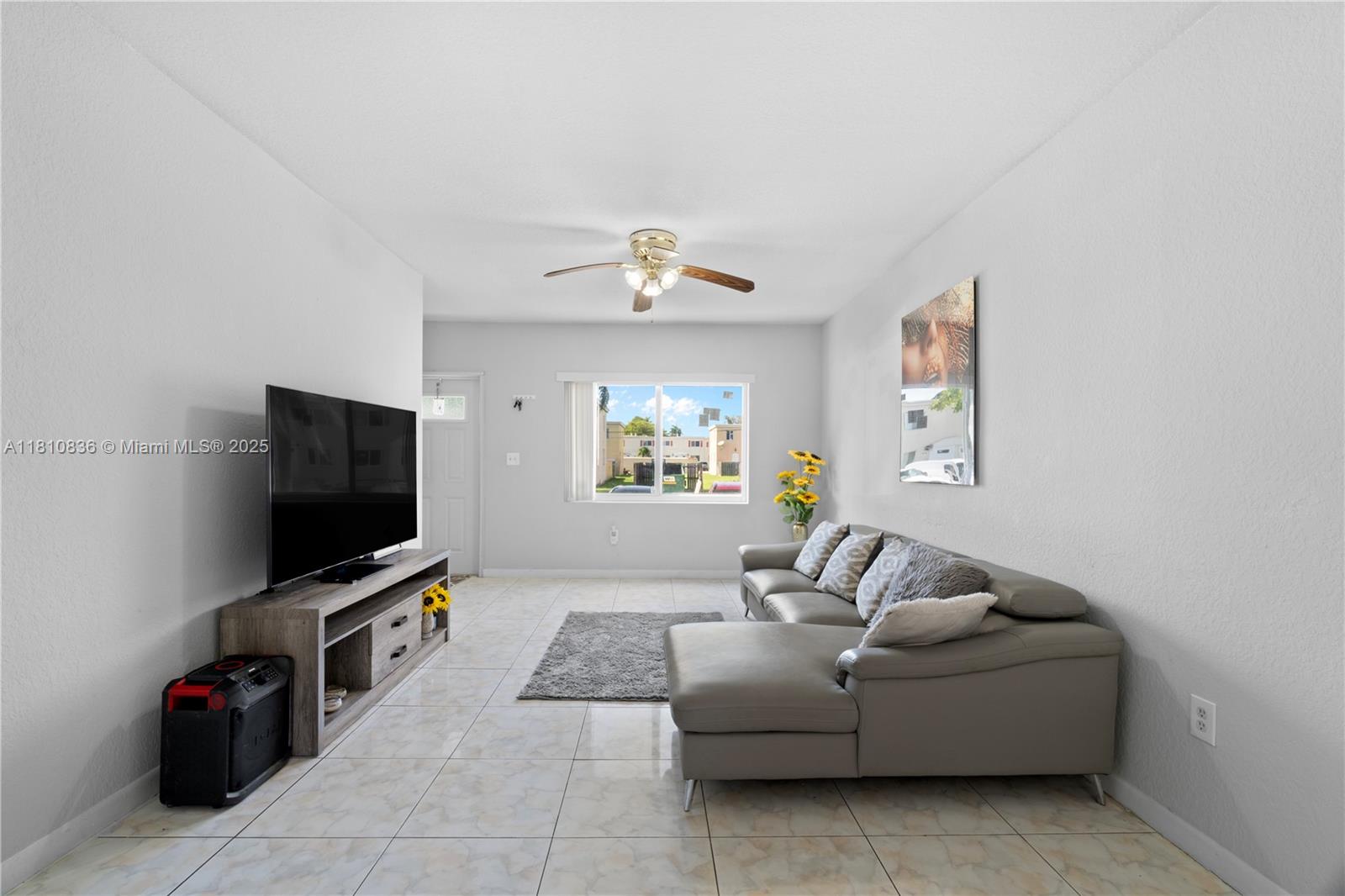 SUNSET PALM VILLAS CONDO - Residential