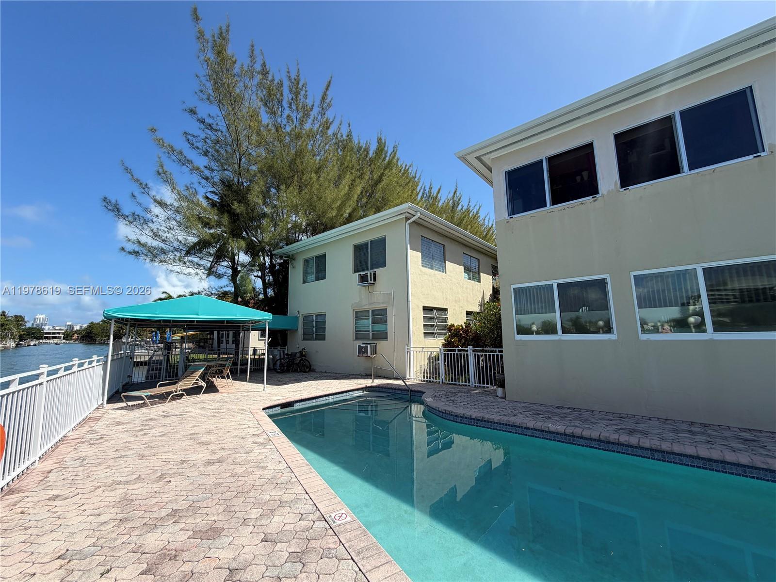 LAKE VIEW SUB AMD - Residential