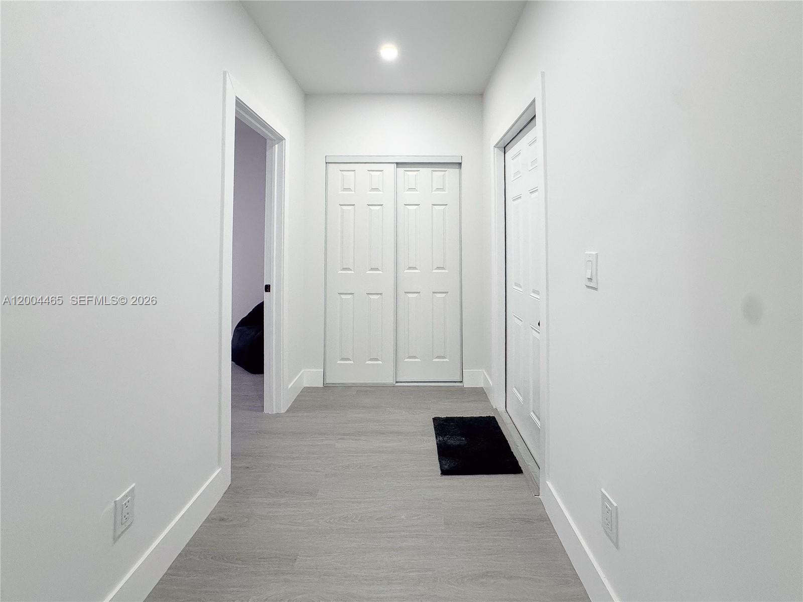 17TH AVE MANOR - Residential