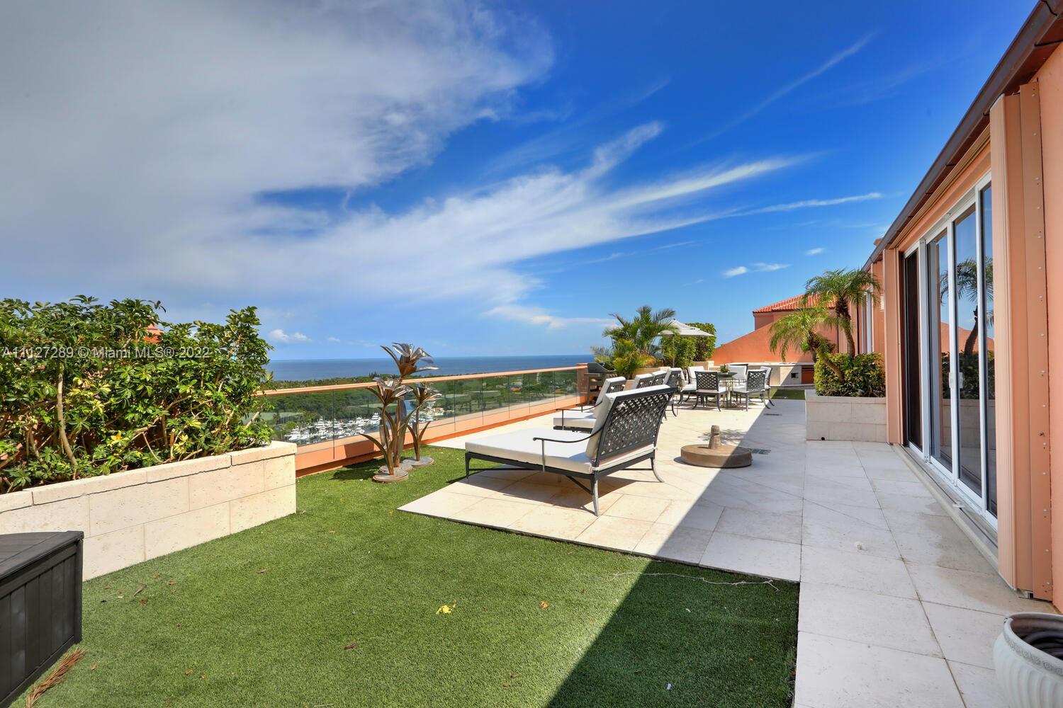 THE GABLES CONDO - Residential