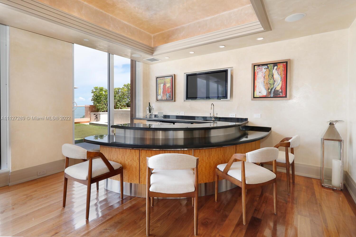 THE GABLES CONDO - Residential