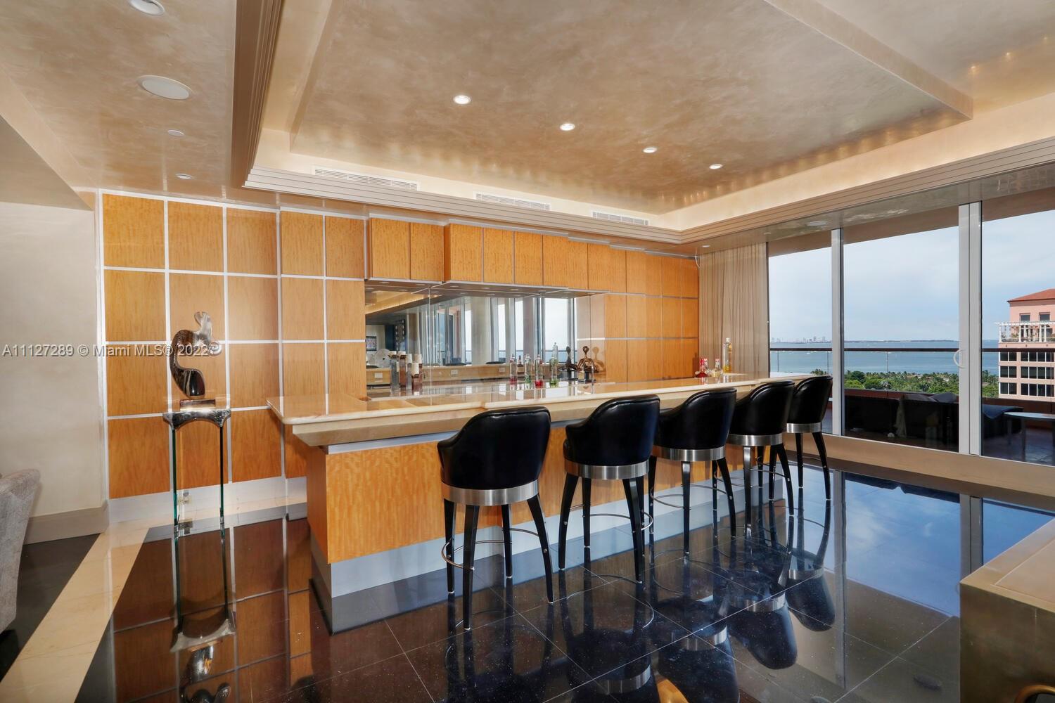 THE GABLES CONDO - Residential