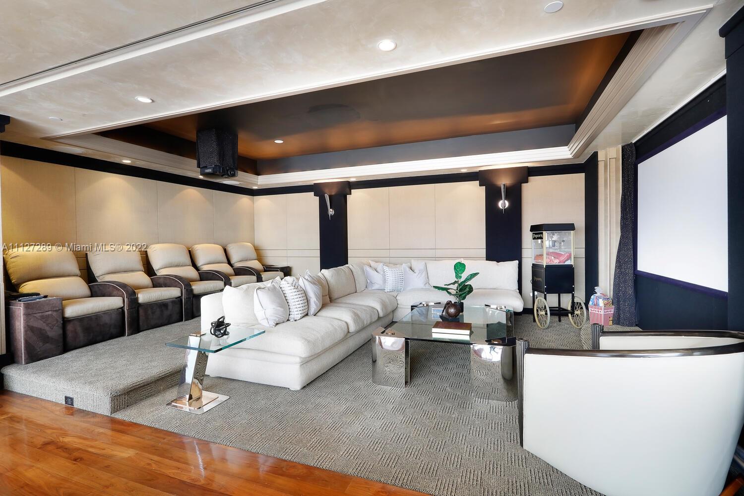 THE GABLES CONDO - Residential