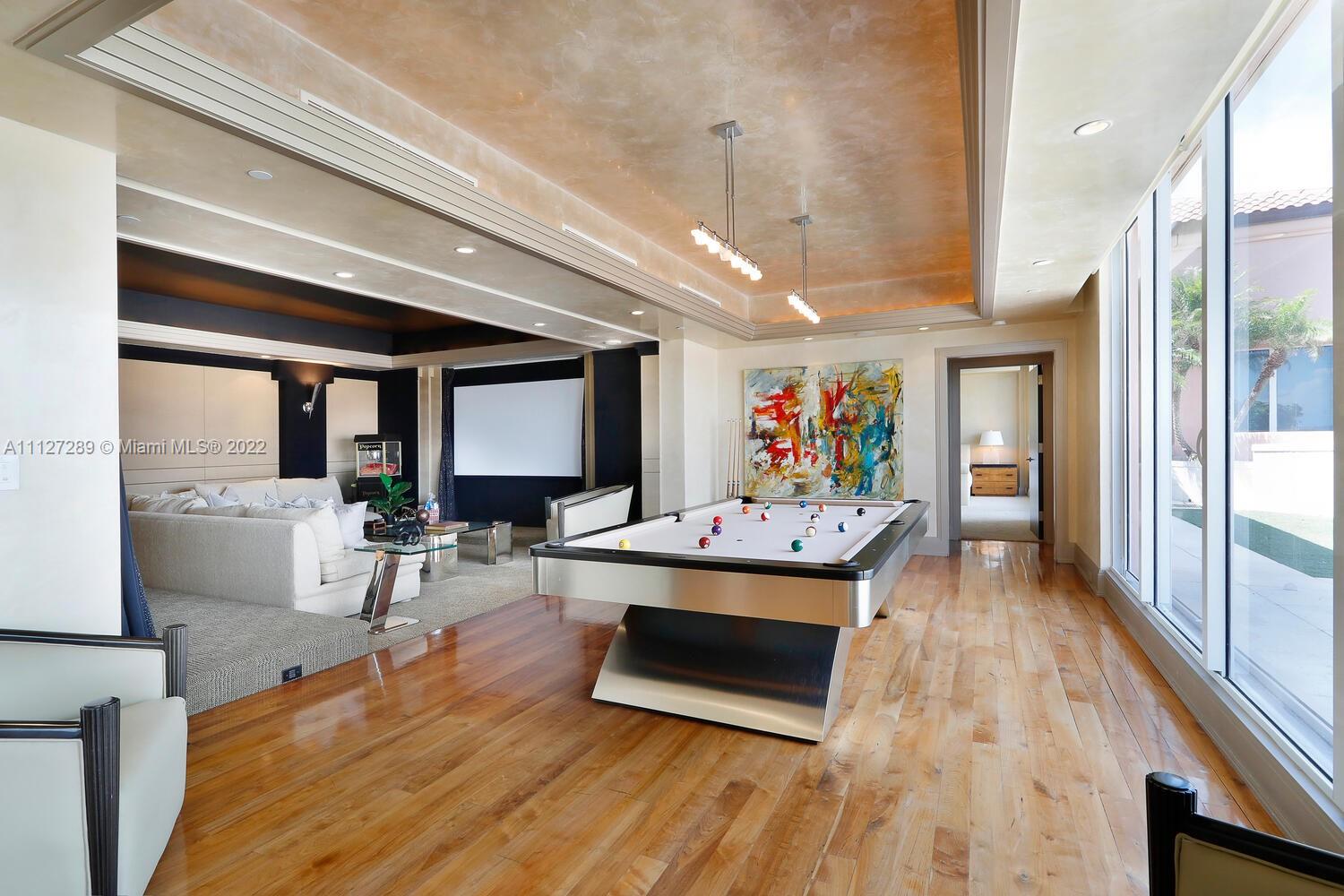 THE GABLES CONDO - Residential