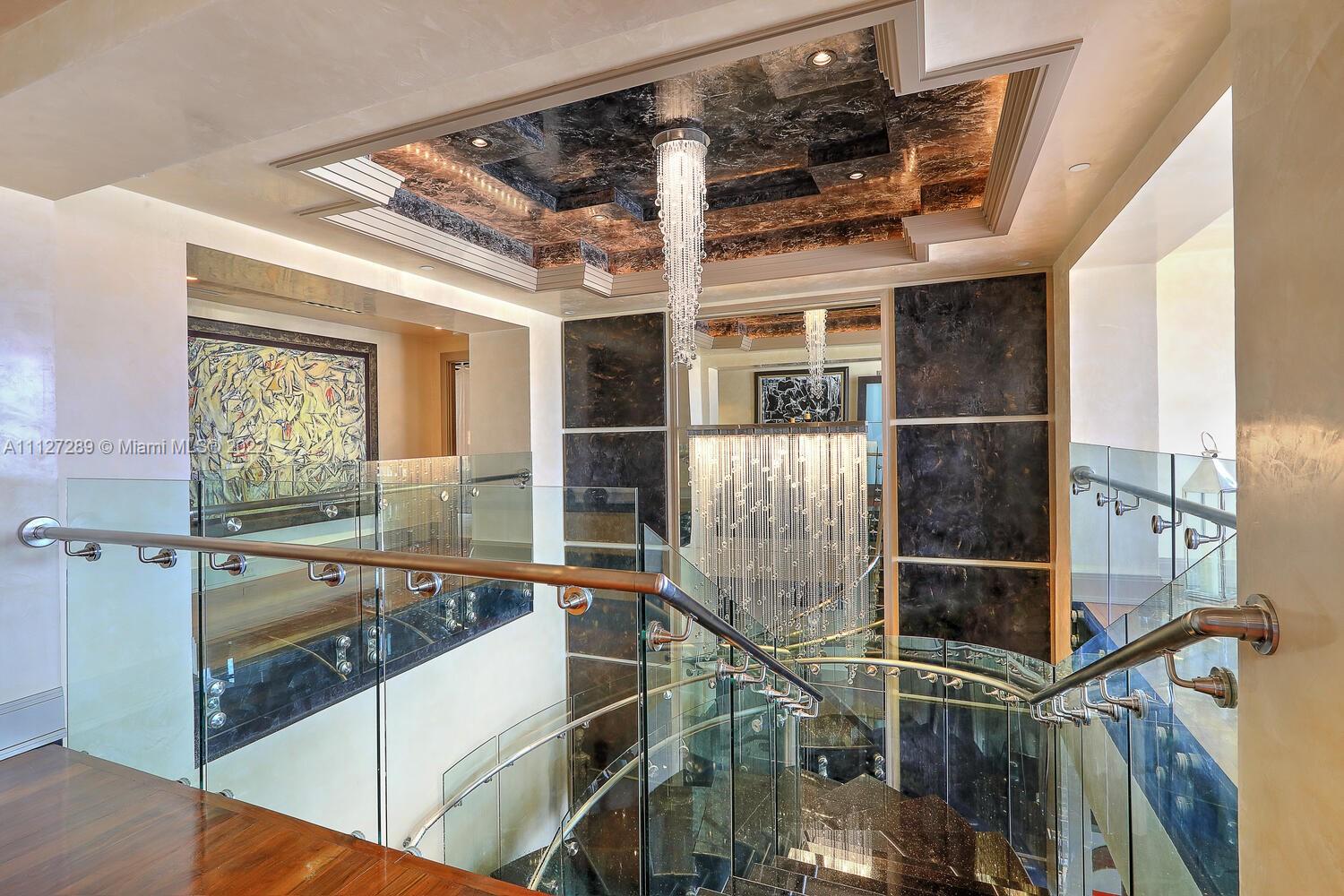 THE GABLES CONDO - Residential