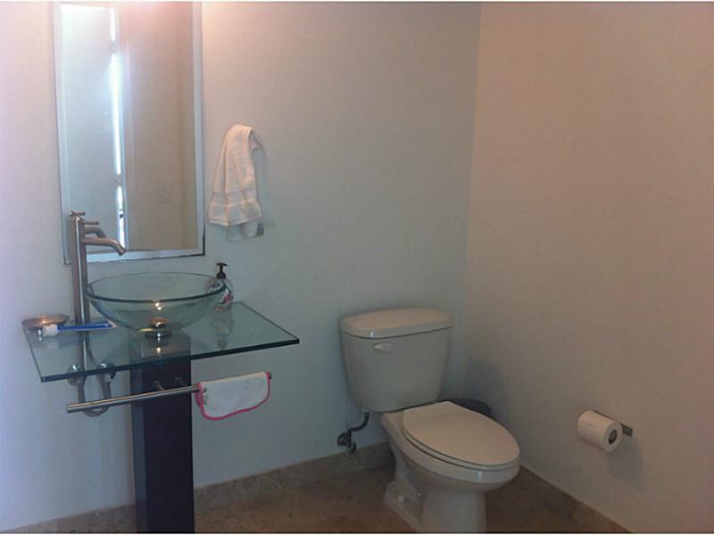 WIND CONDO - Residential Lease