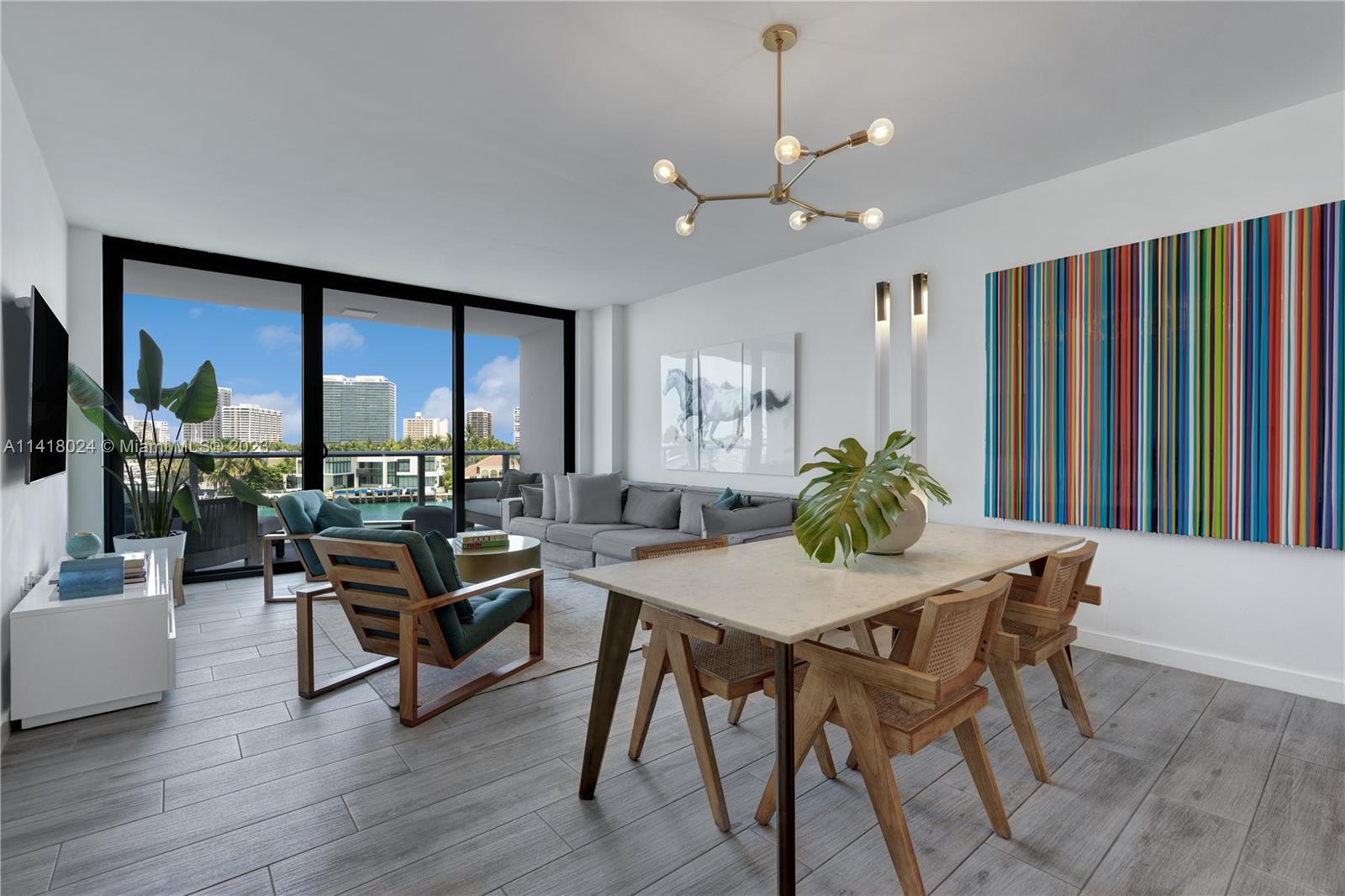 SERENO RESIDENCES CONDO - Residential