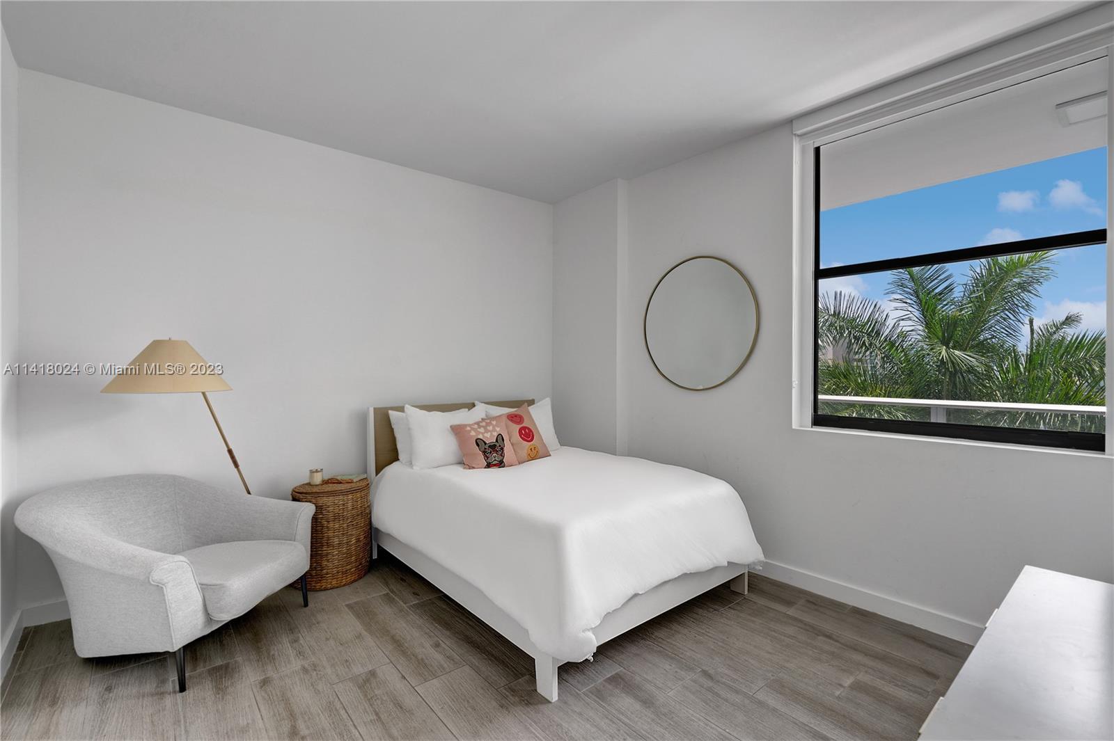 SERENO RESIDENCES CONDO - Residential