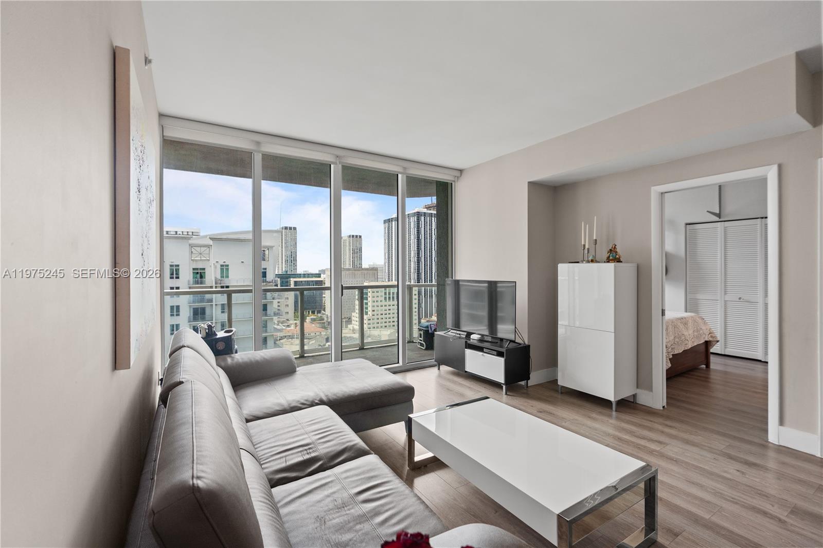 VIZCAYNE NORTH CONDO - Residential