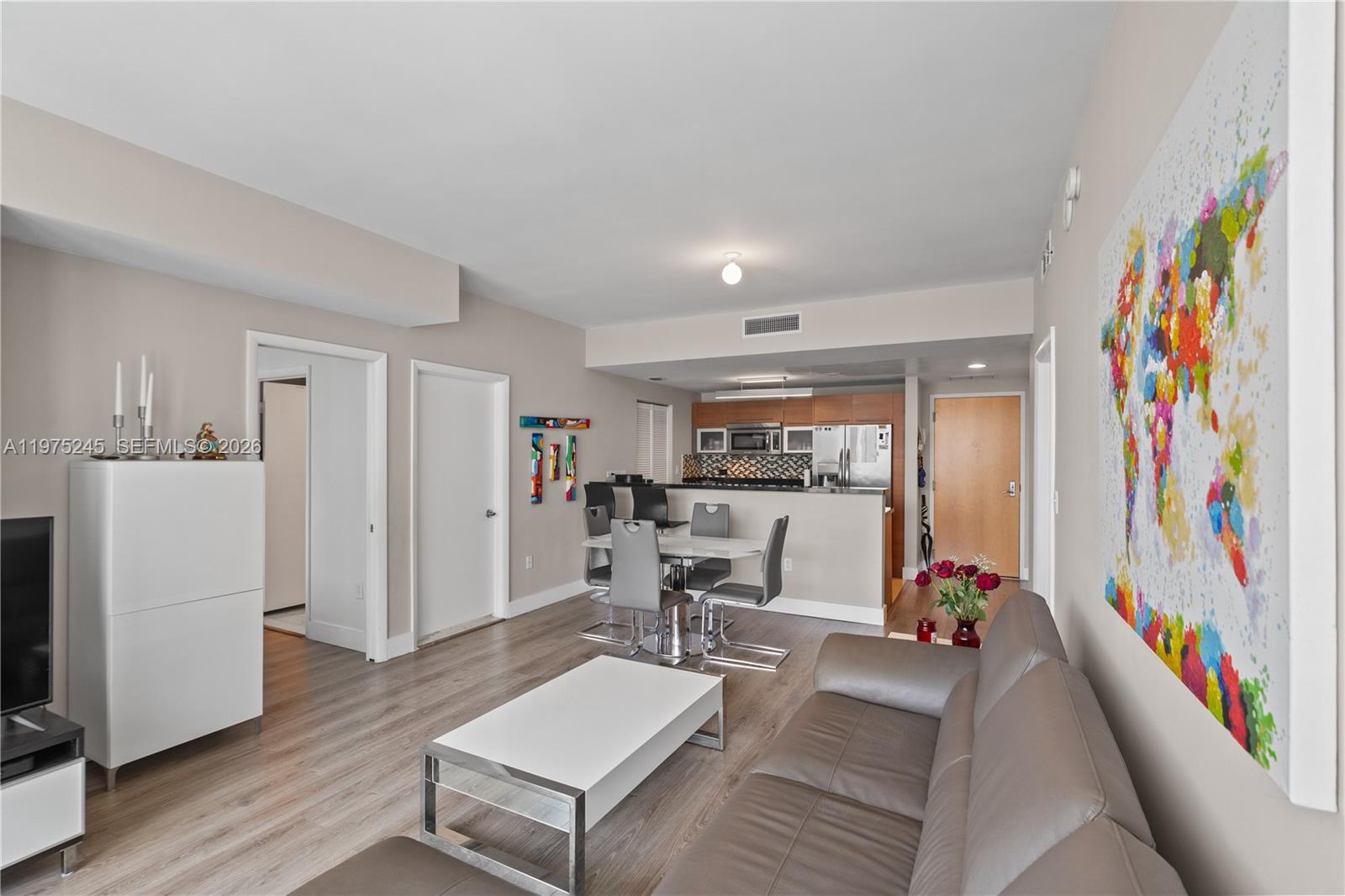 VIZCAYNE NORTH CONDO - Residential