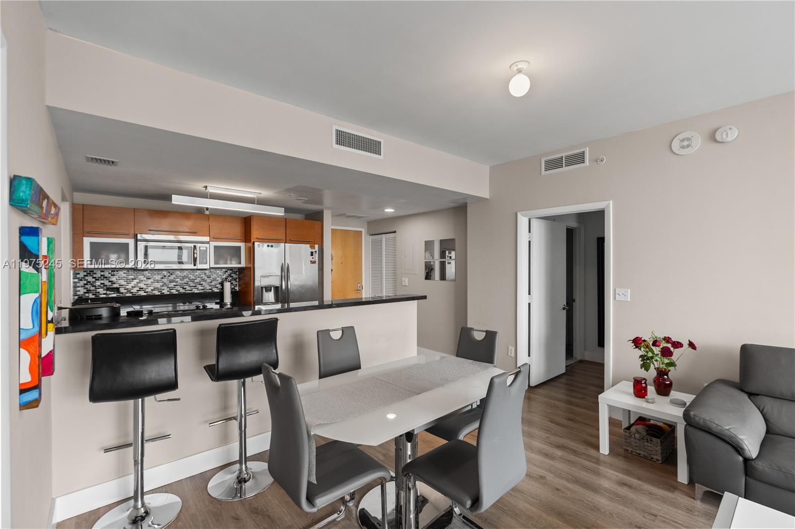 VIZCAYNE NORTH CONDO - Residential