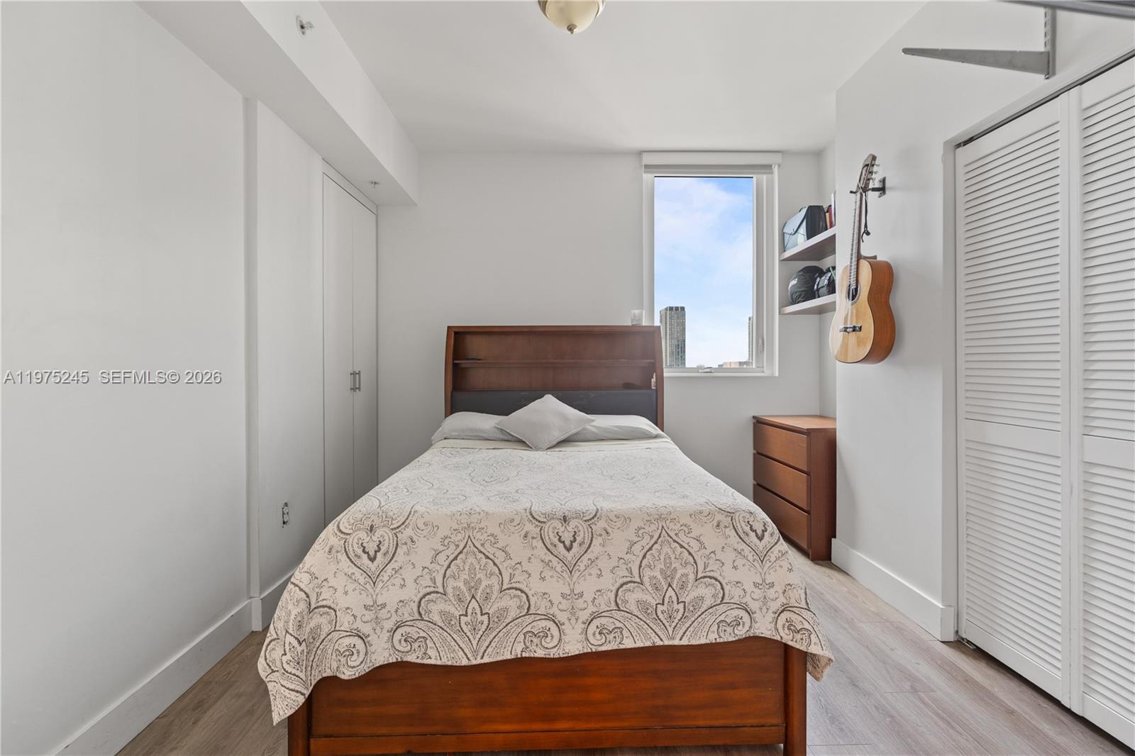 VIZCAYNE NORTH CONDO - Residential