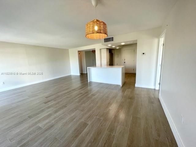 9800 W Bay Harbor Dr 504