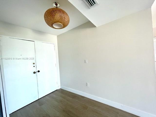 9800 W Bay Harbor Dr 504