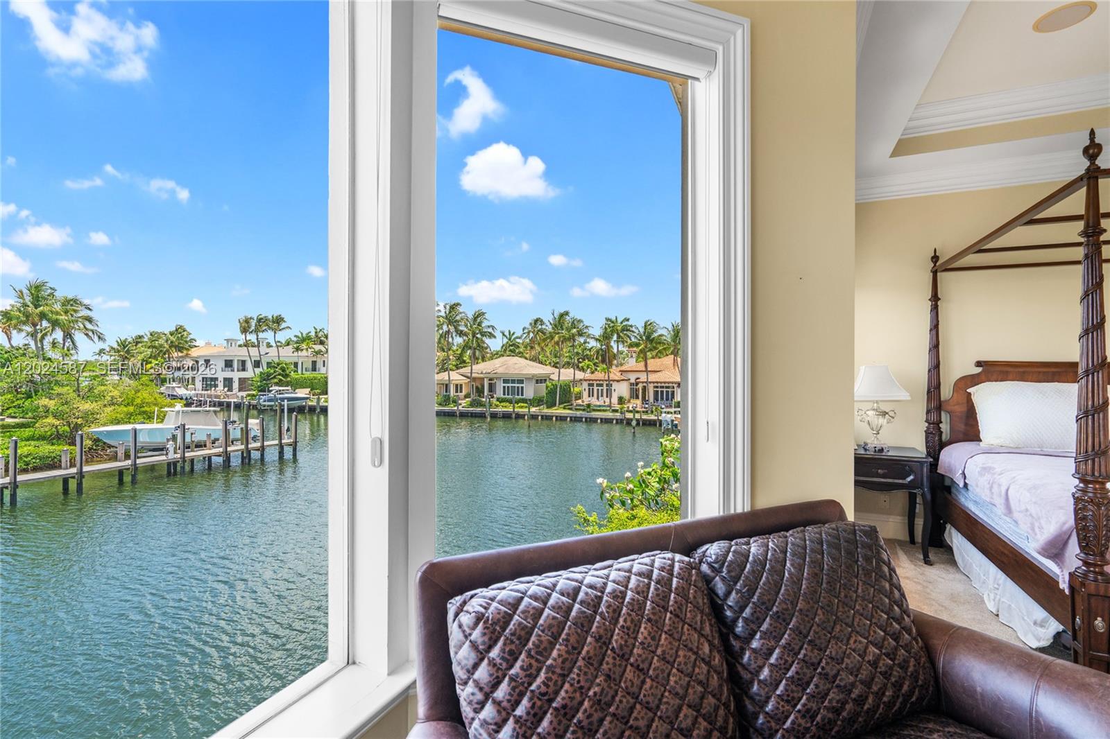 HARBOUR ISLES - Residential