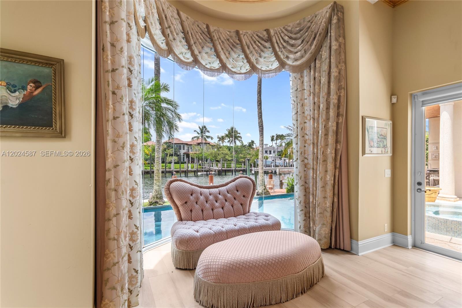 HARBOUR ISLES - Residential
