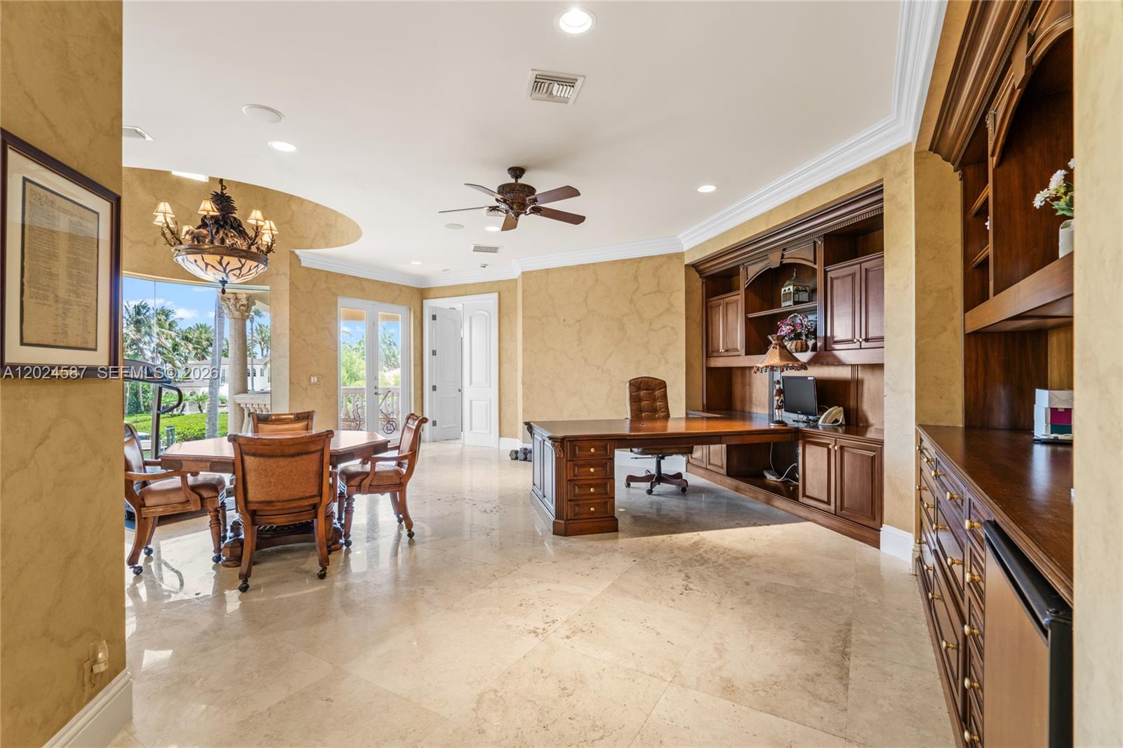 HARBOUR ISLES - Residential