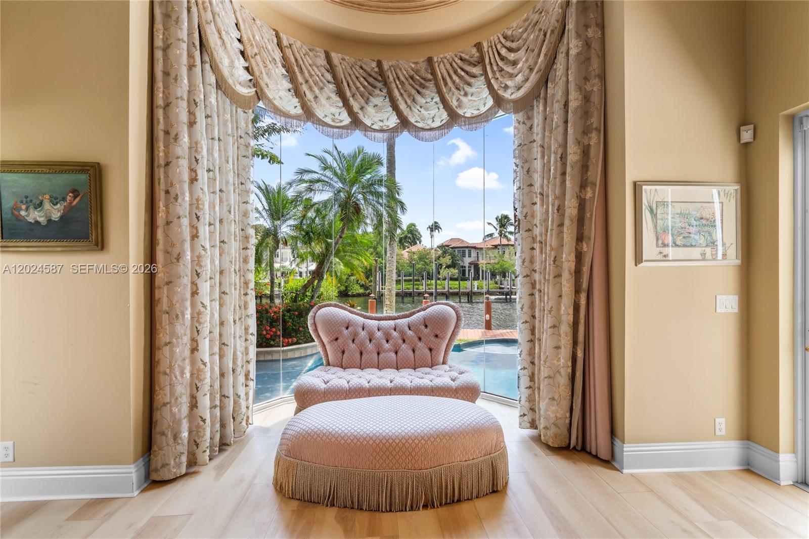 HARBOUR ISLES - Residential
