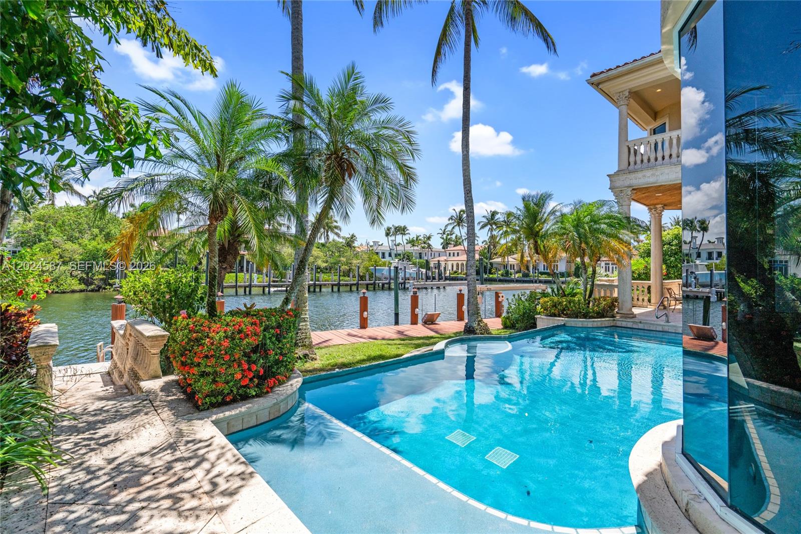 HARBOUR ISLES - Residential