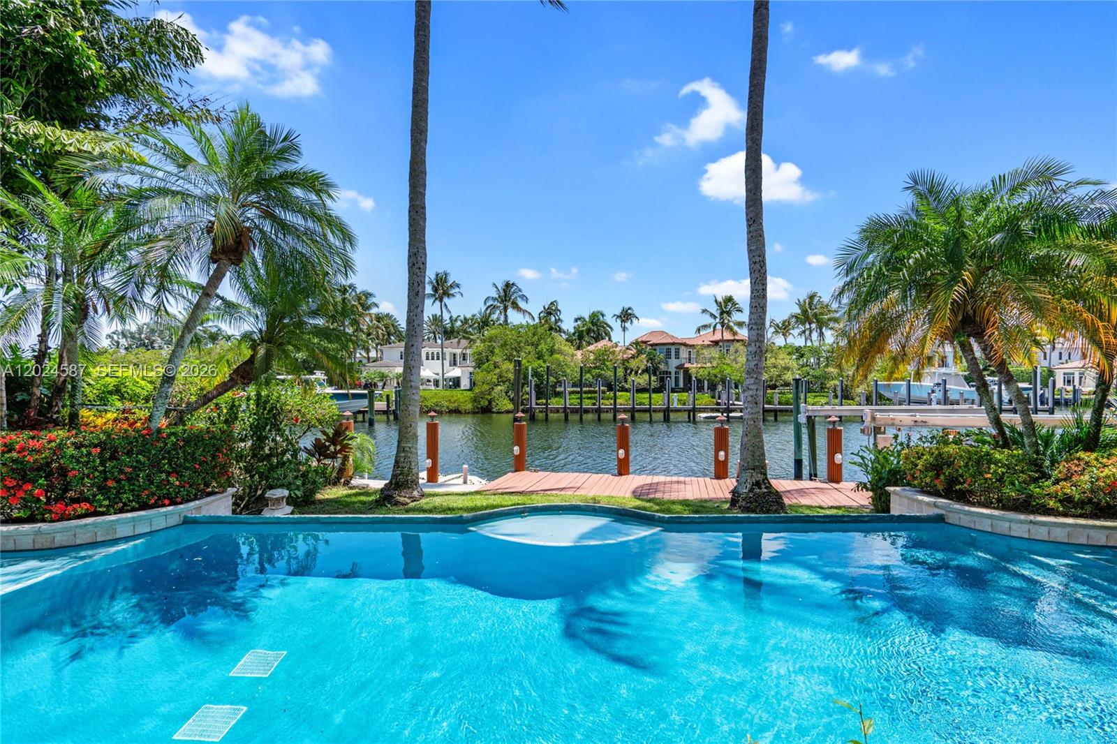 HARBOUR ISLES - Residential