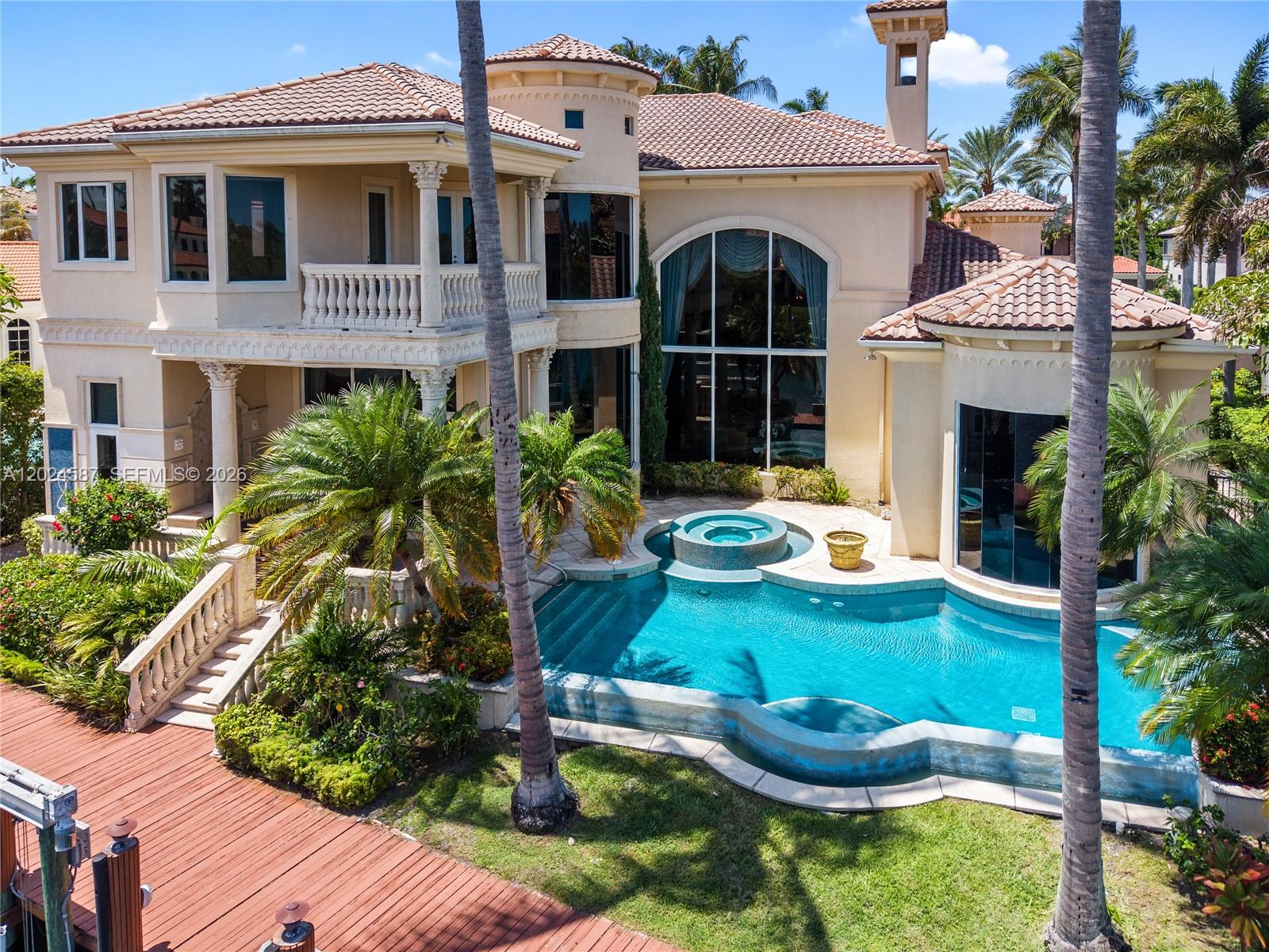 HARBOUR ISLES - Residential
