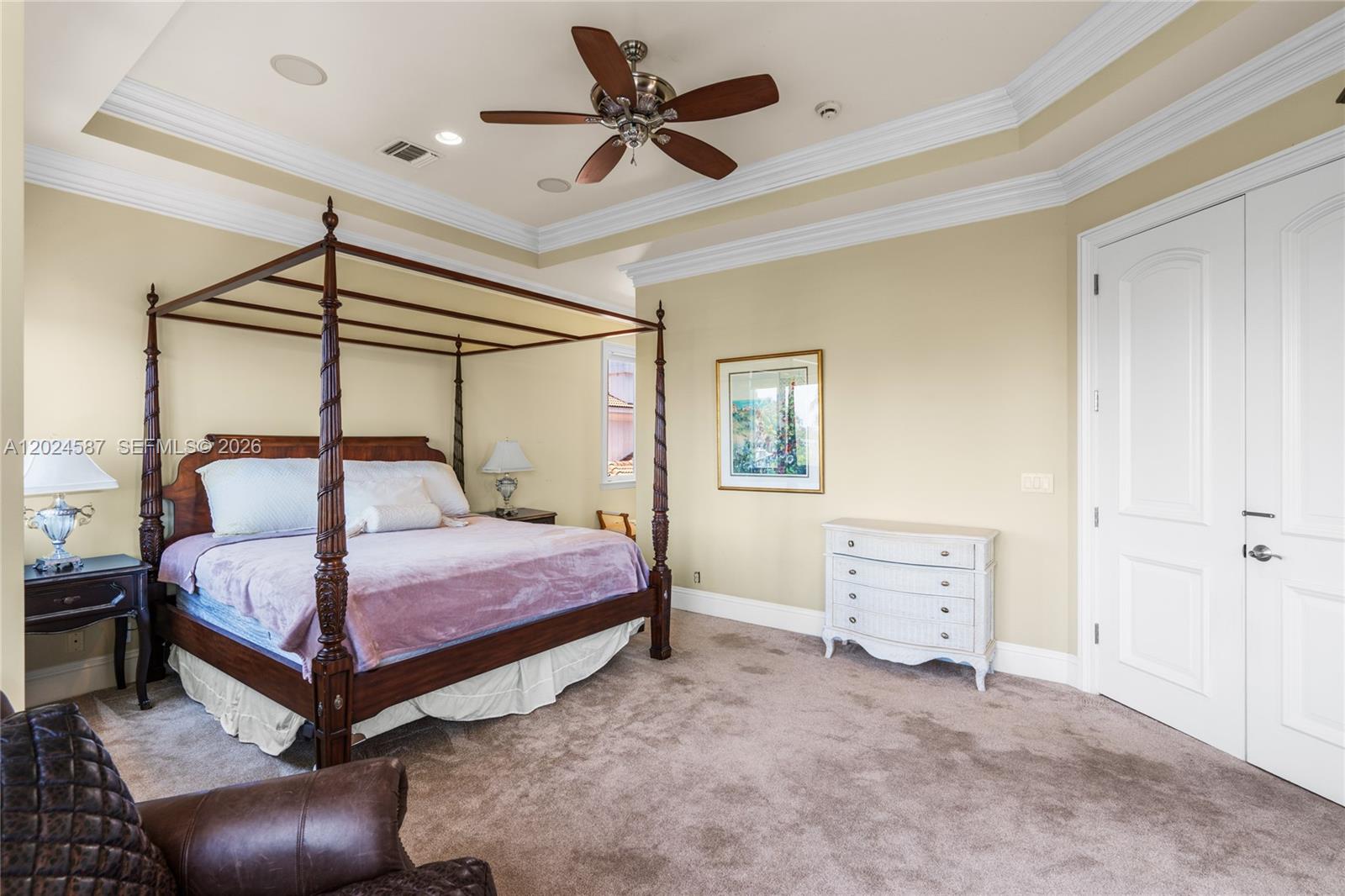 HARBOUR ISLES - Residential