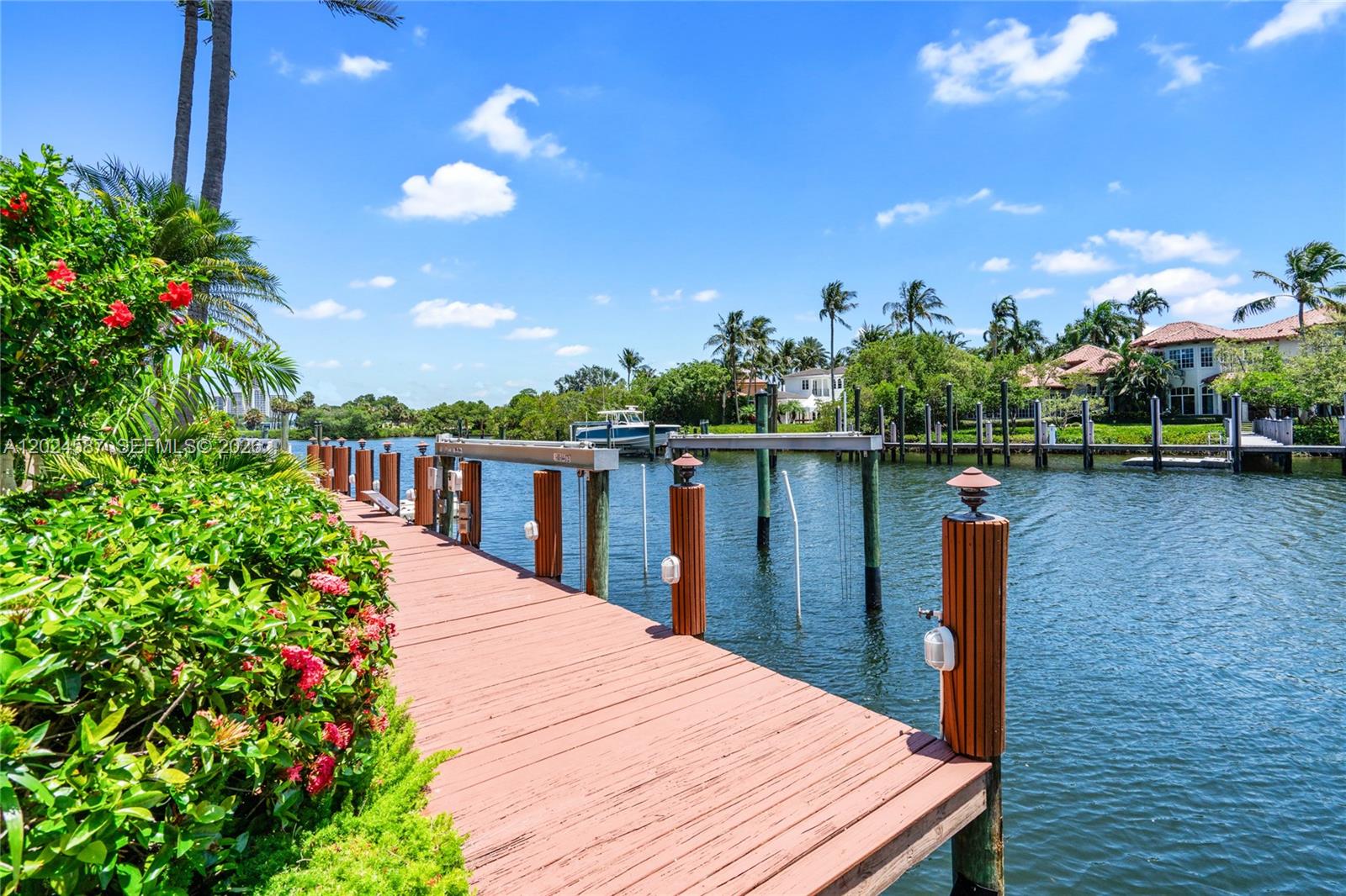 HARBOUR ISLES - Residential