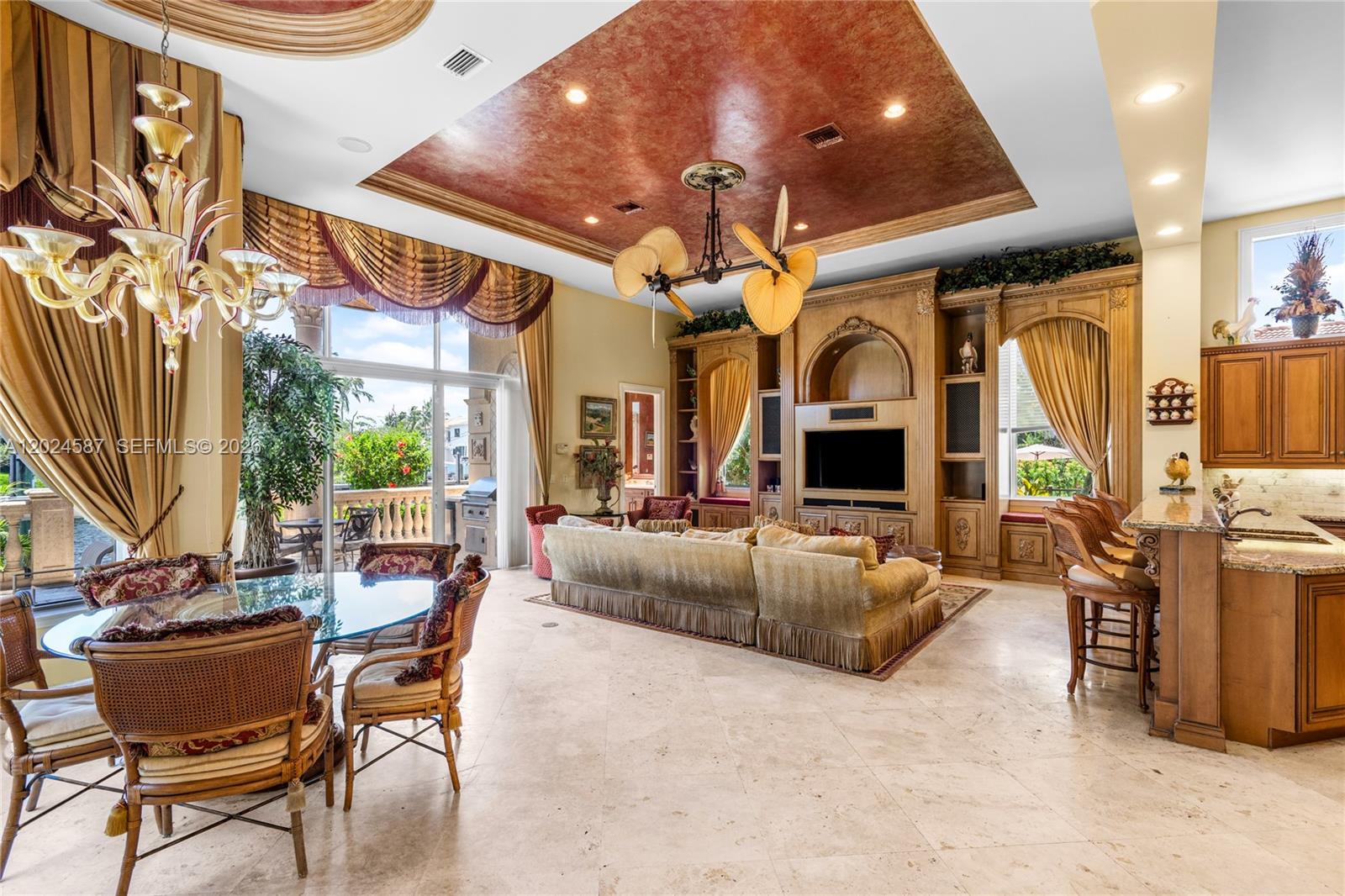 HARBOUR ISLES - Residential