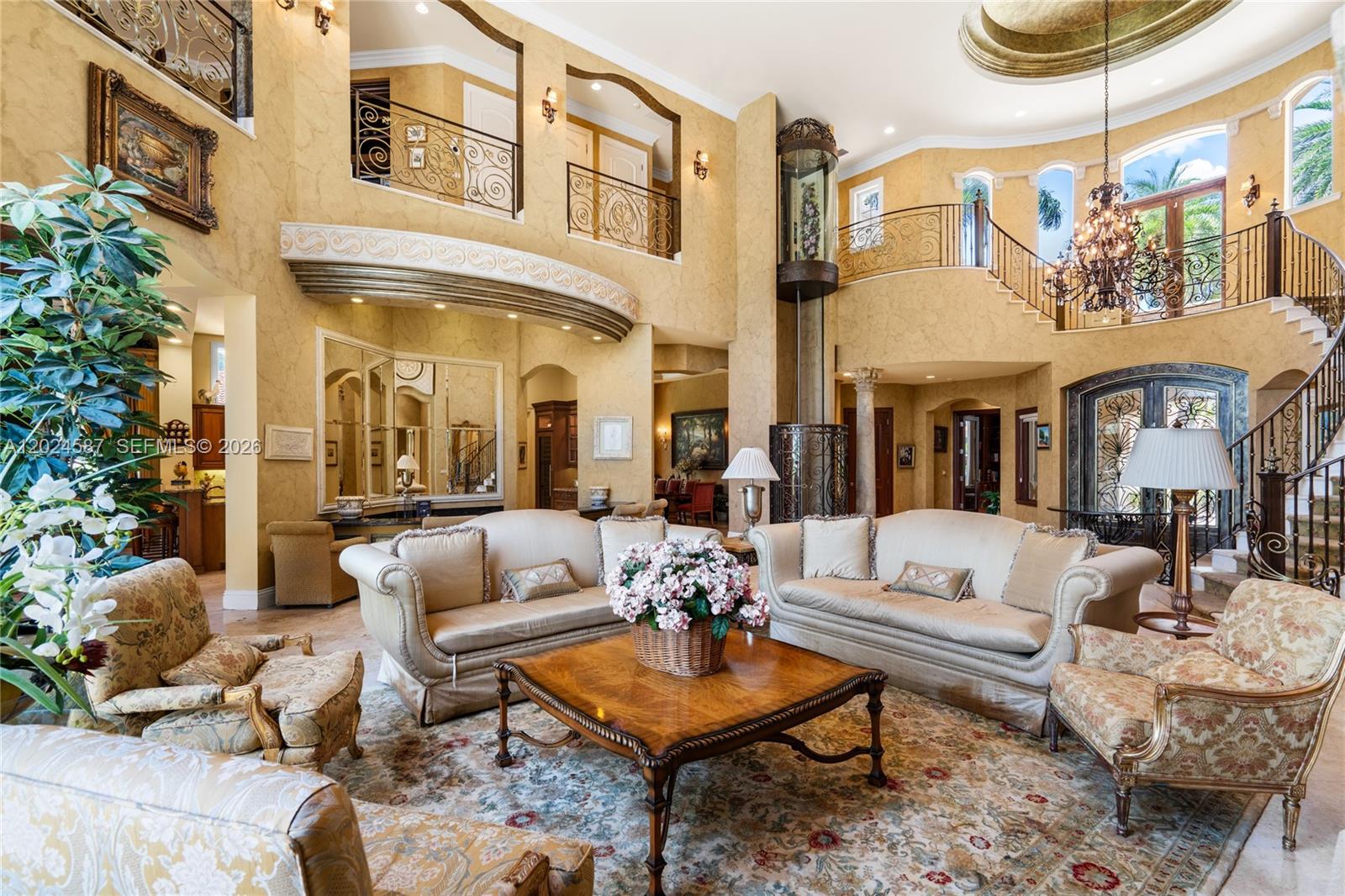 HARBOUR ISLES - Residential