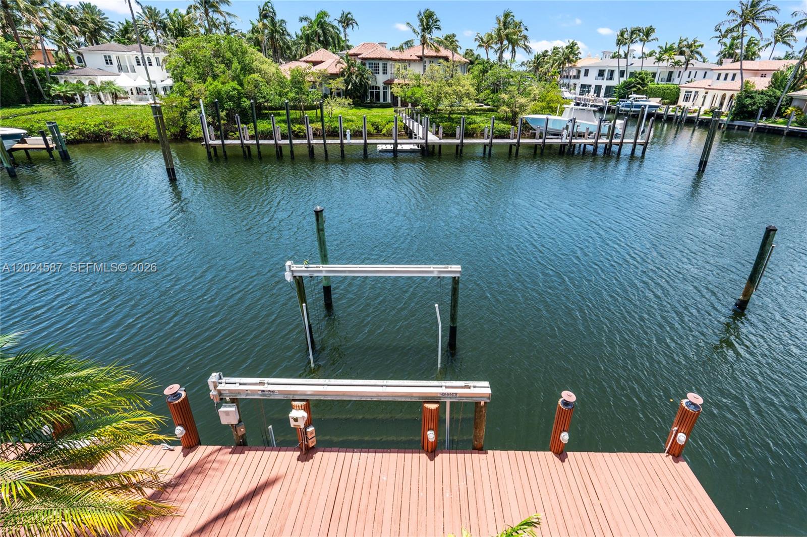 HARBOUR ISLES - Residential