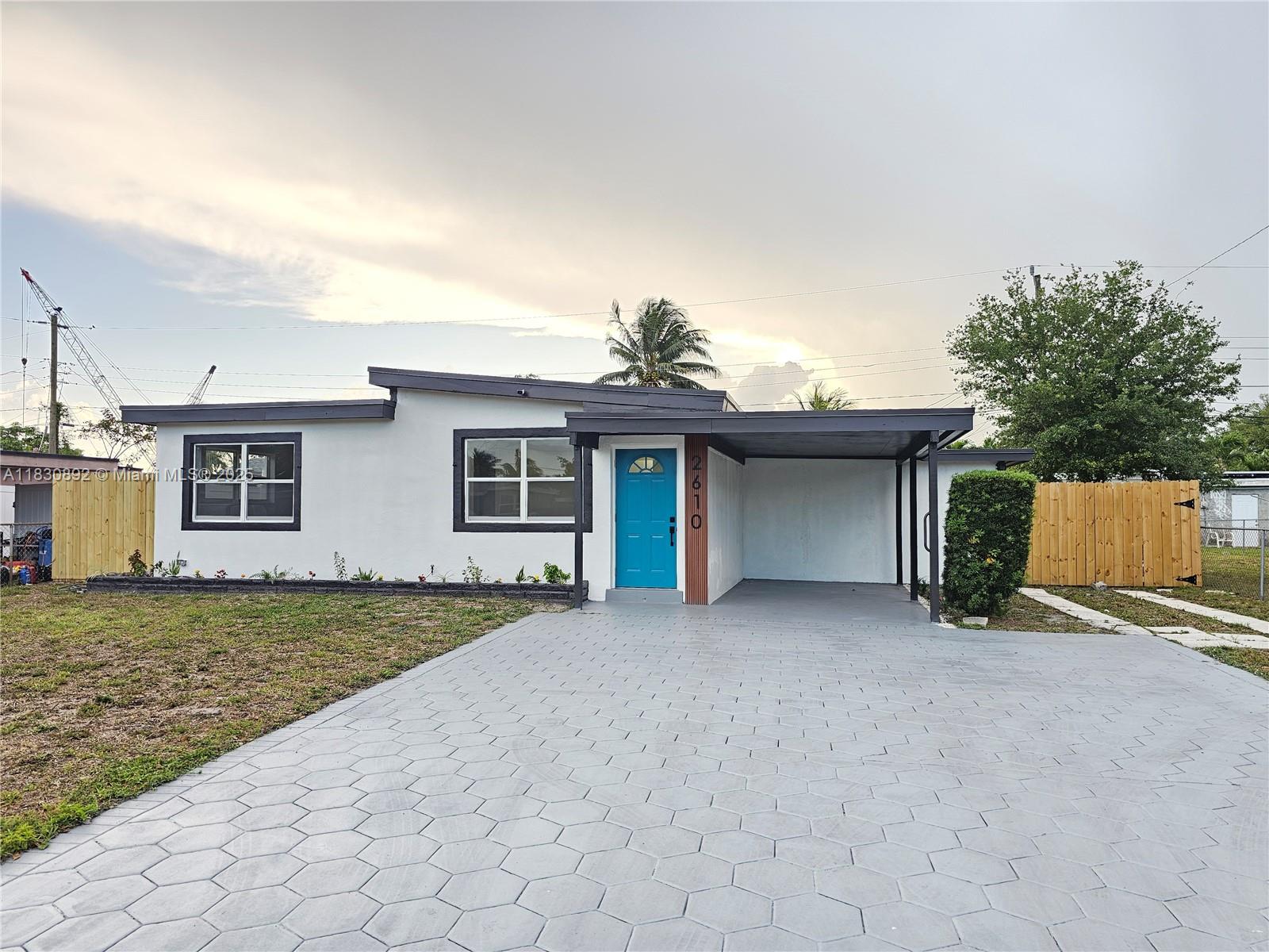 2610 SW 54th Ave